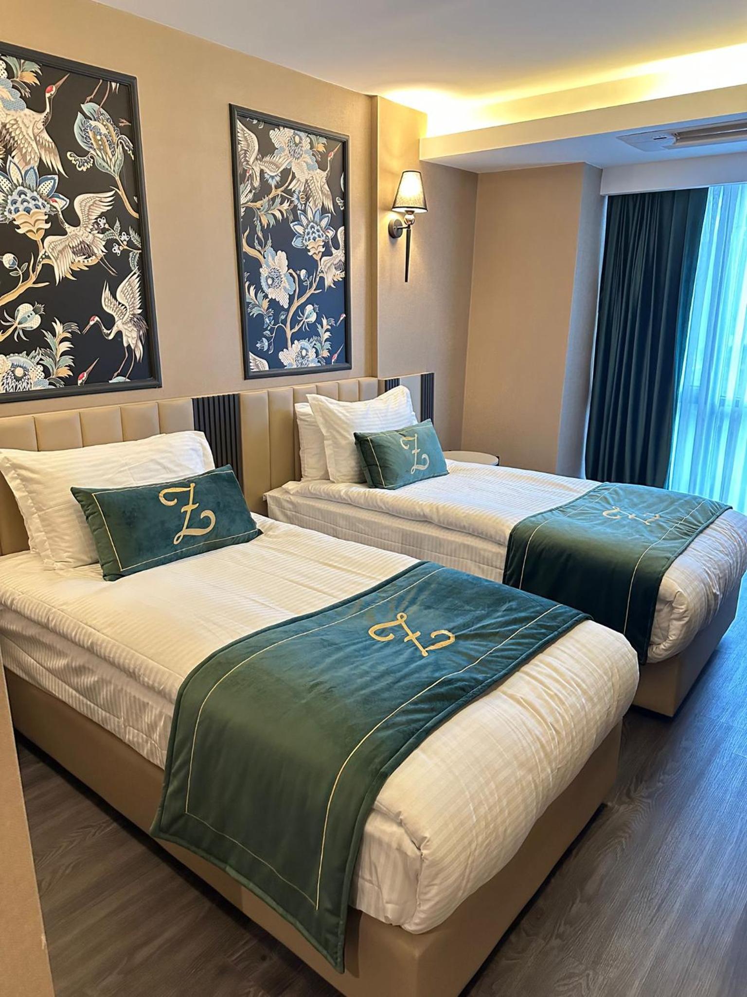 Double Or Twin Room thumbnail 5