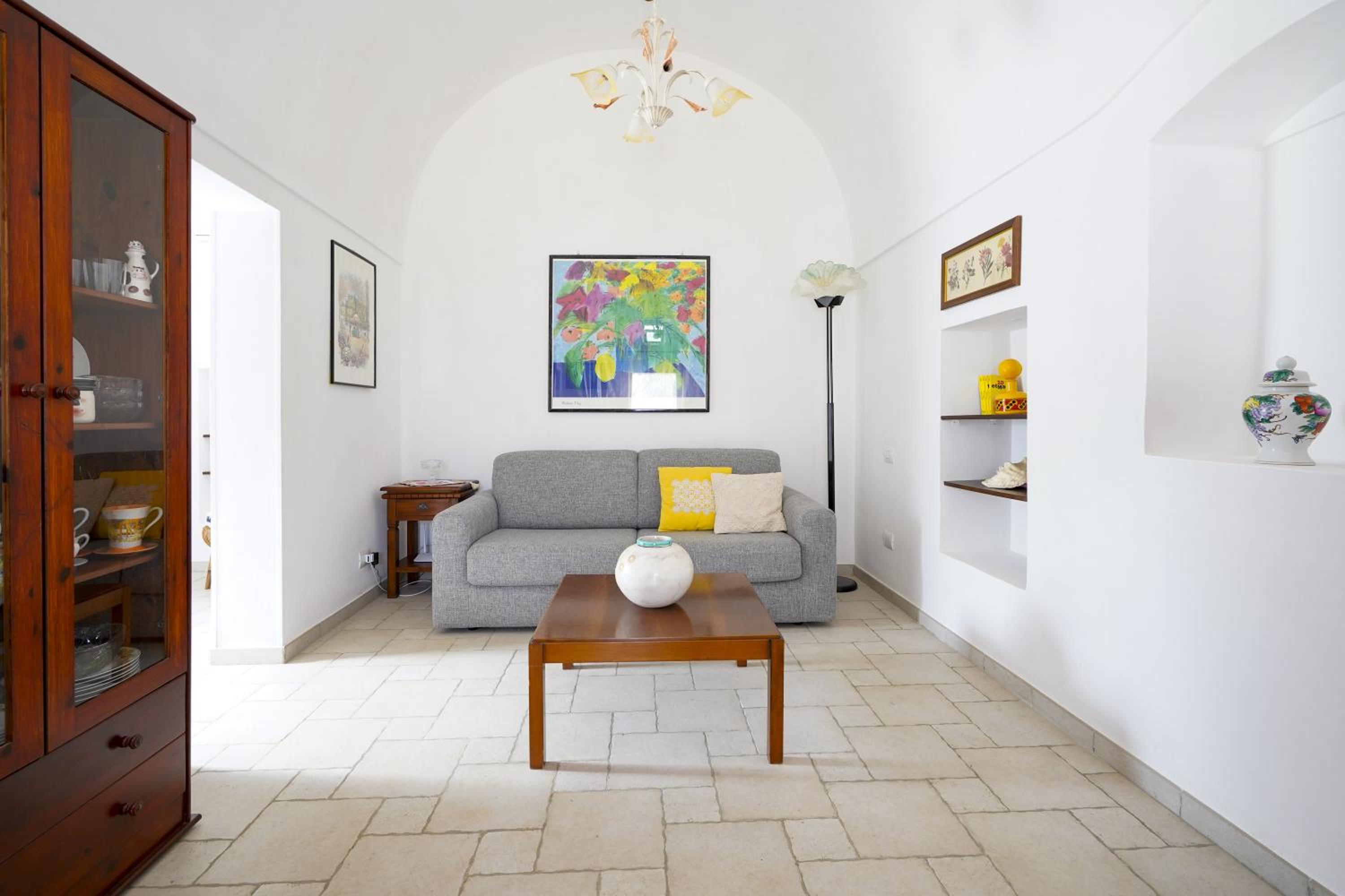 One-Bedroom Apartment with Garden View