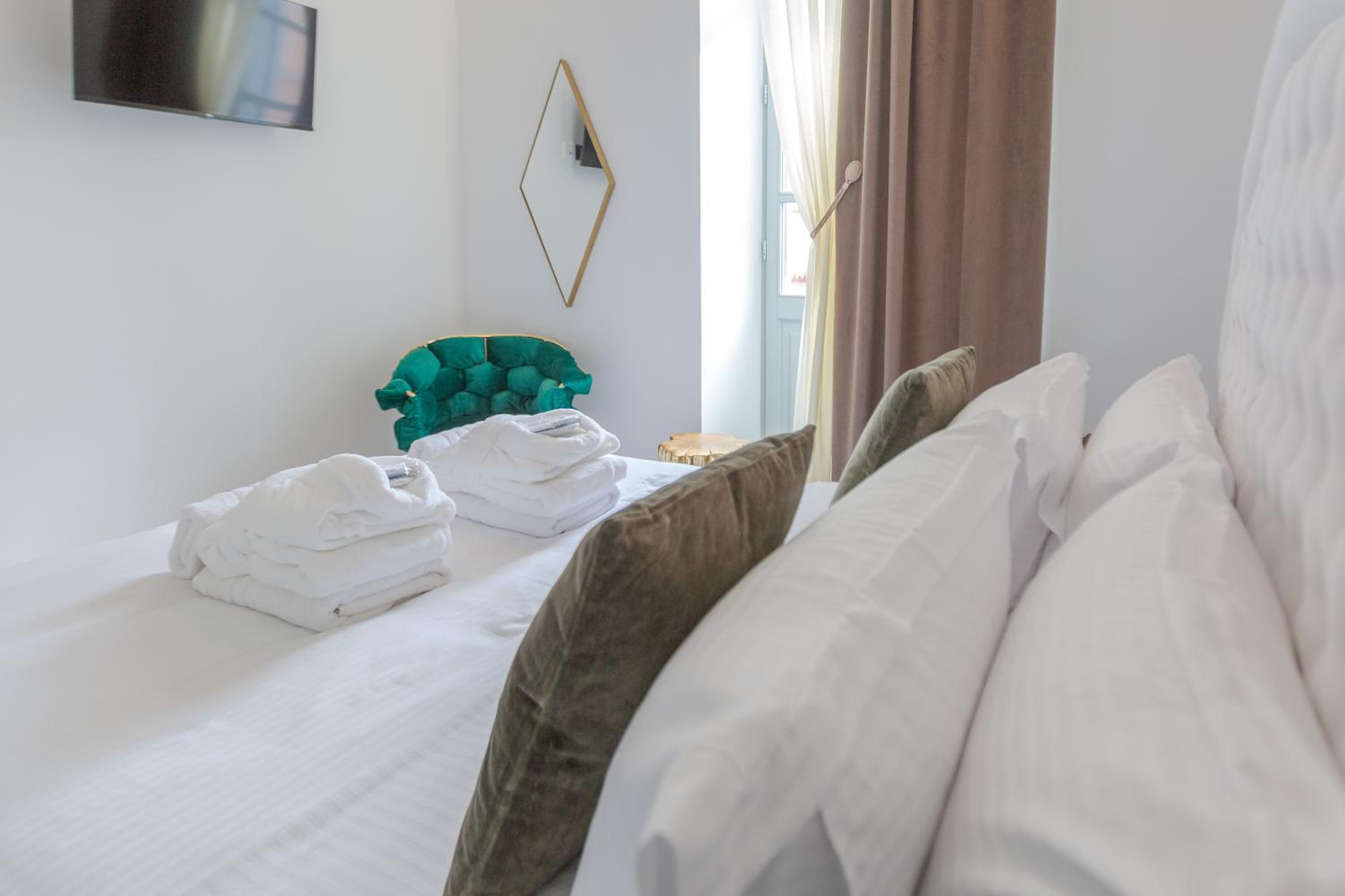 Superior Double Room - Photo 14