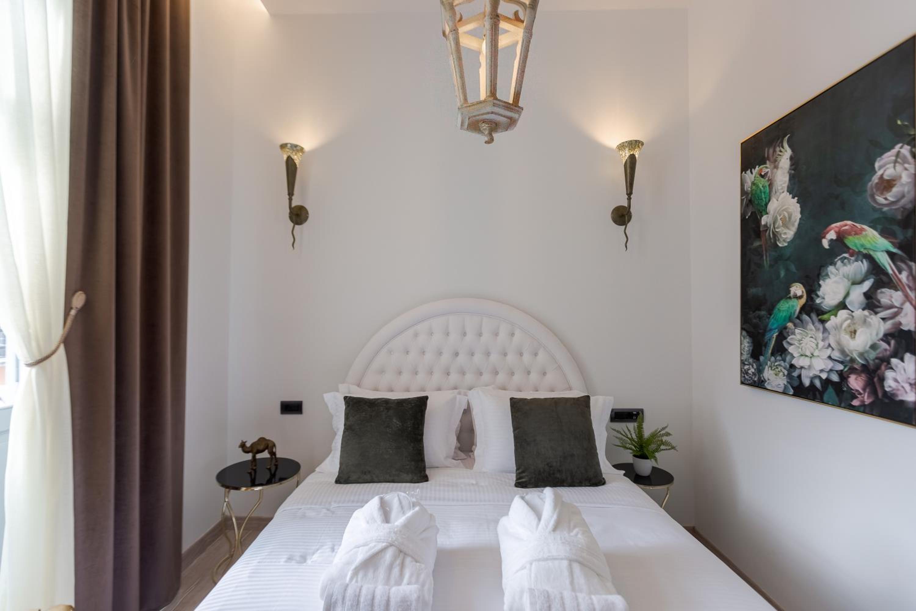 Superior Double Room - Photo 10