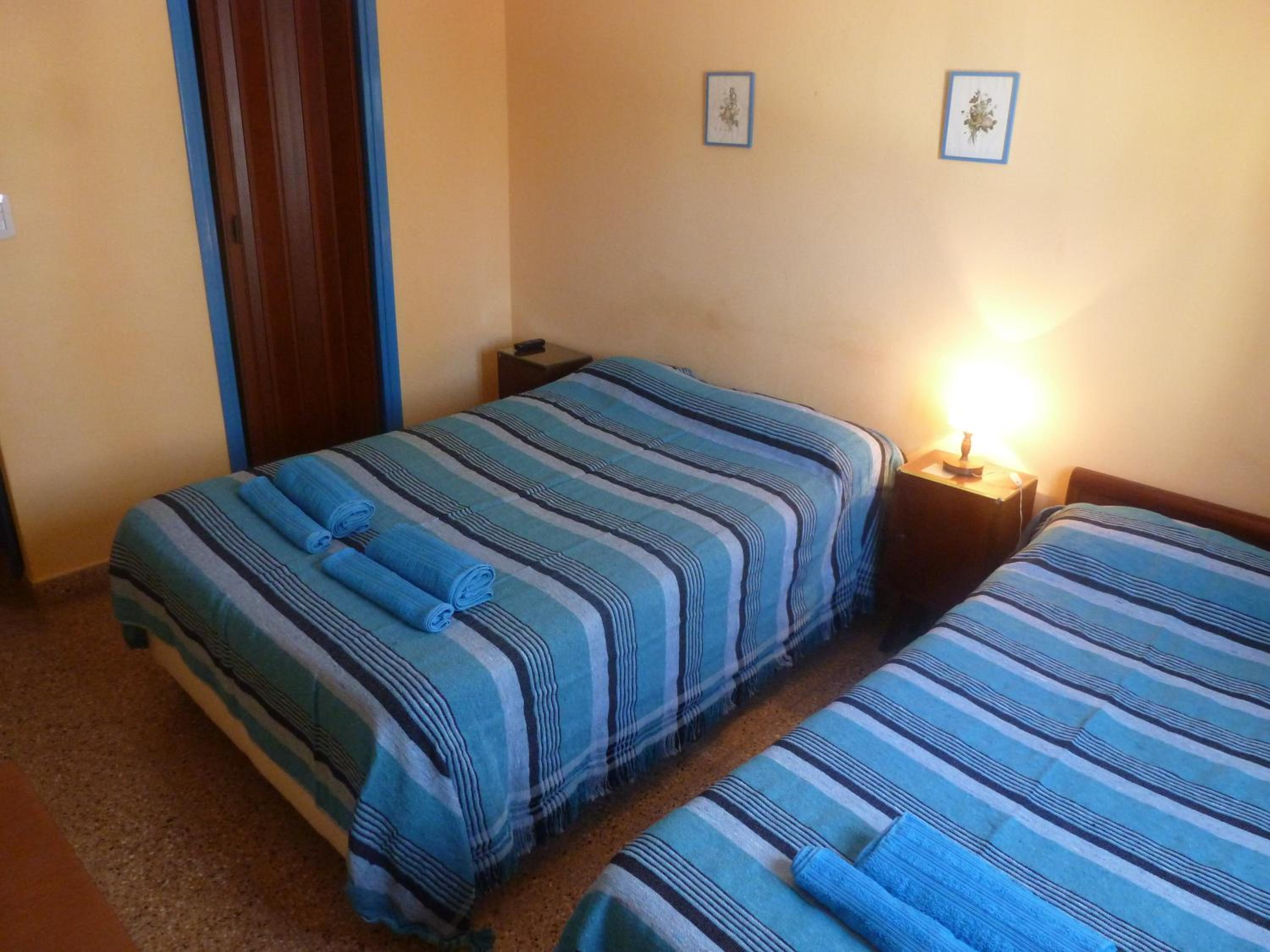 Standard Triple Room photo 2