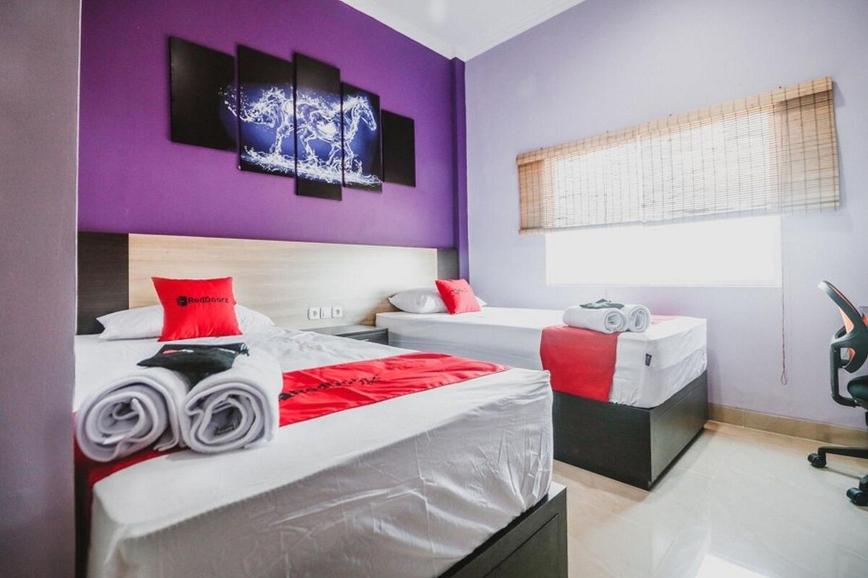Twin Room - Photo 2