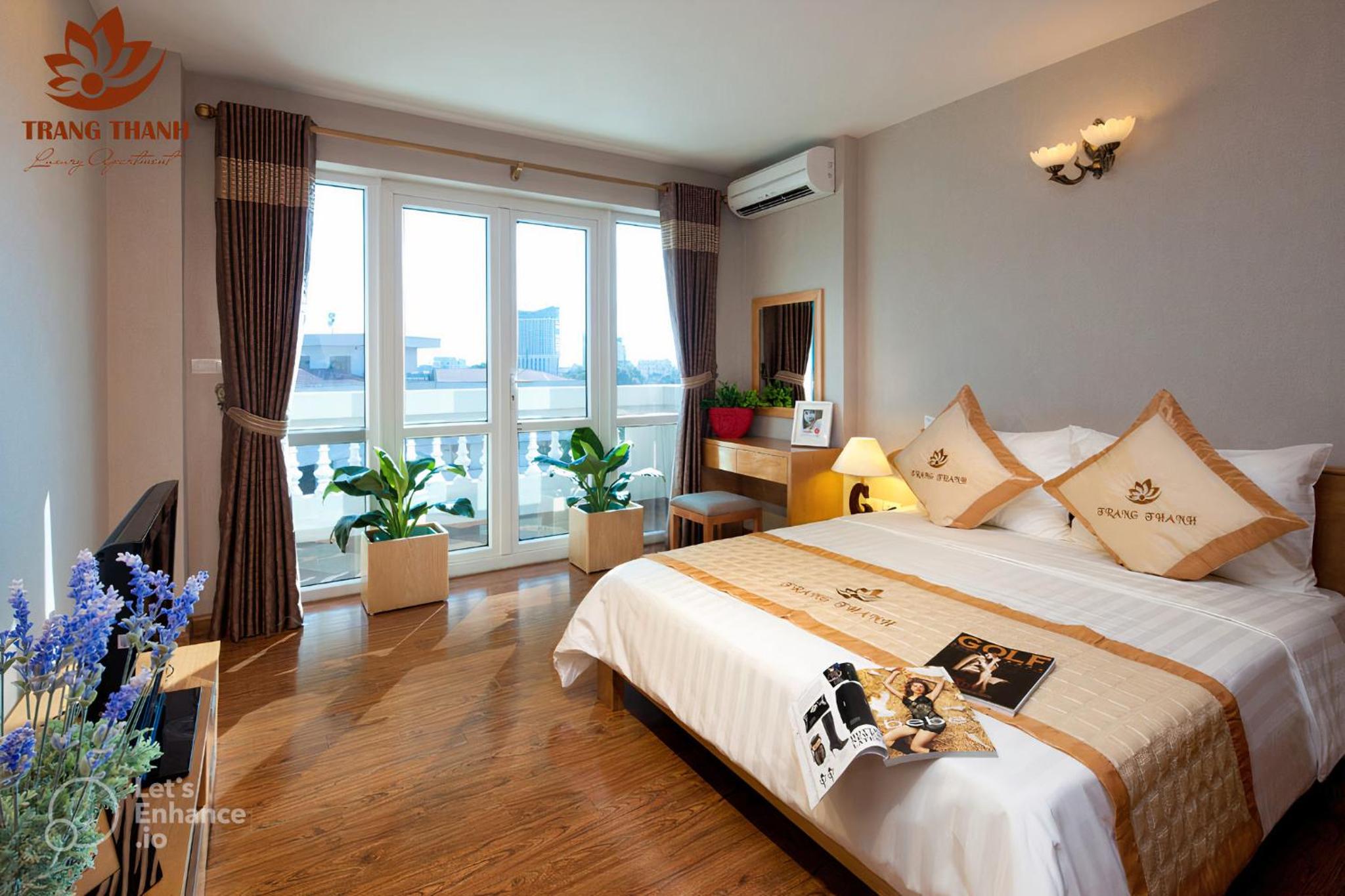 Deluxe Double Room with Balcony photo 3