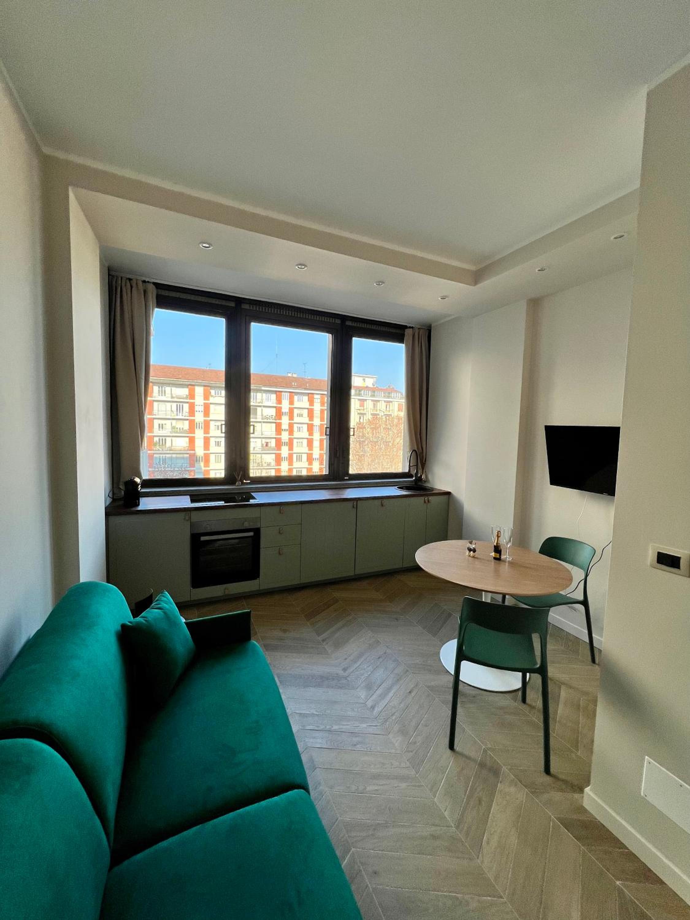 One-Bedroom Apartment