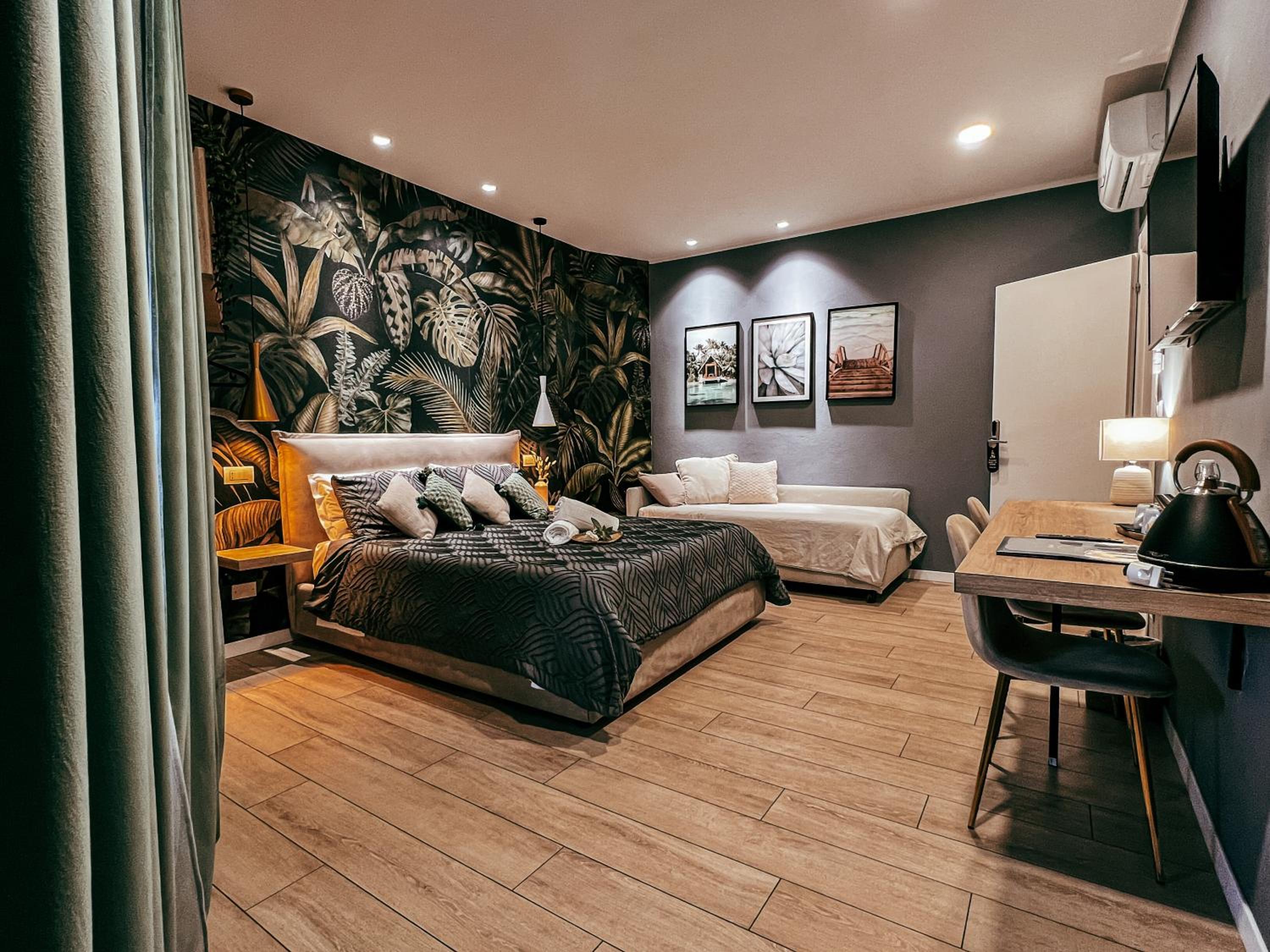 Superior Triple Room - Photo 10