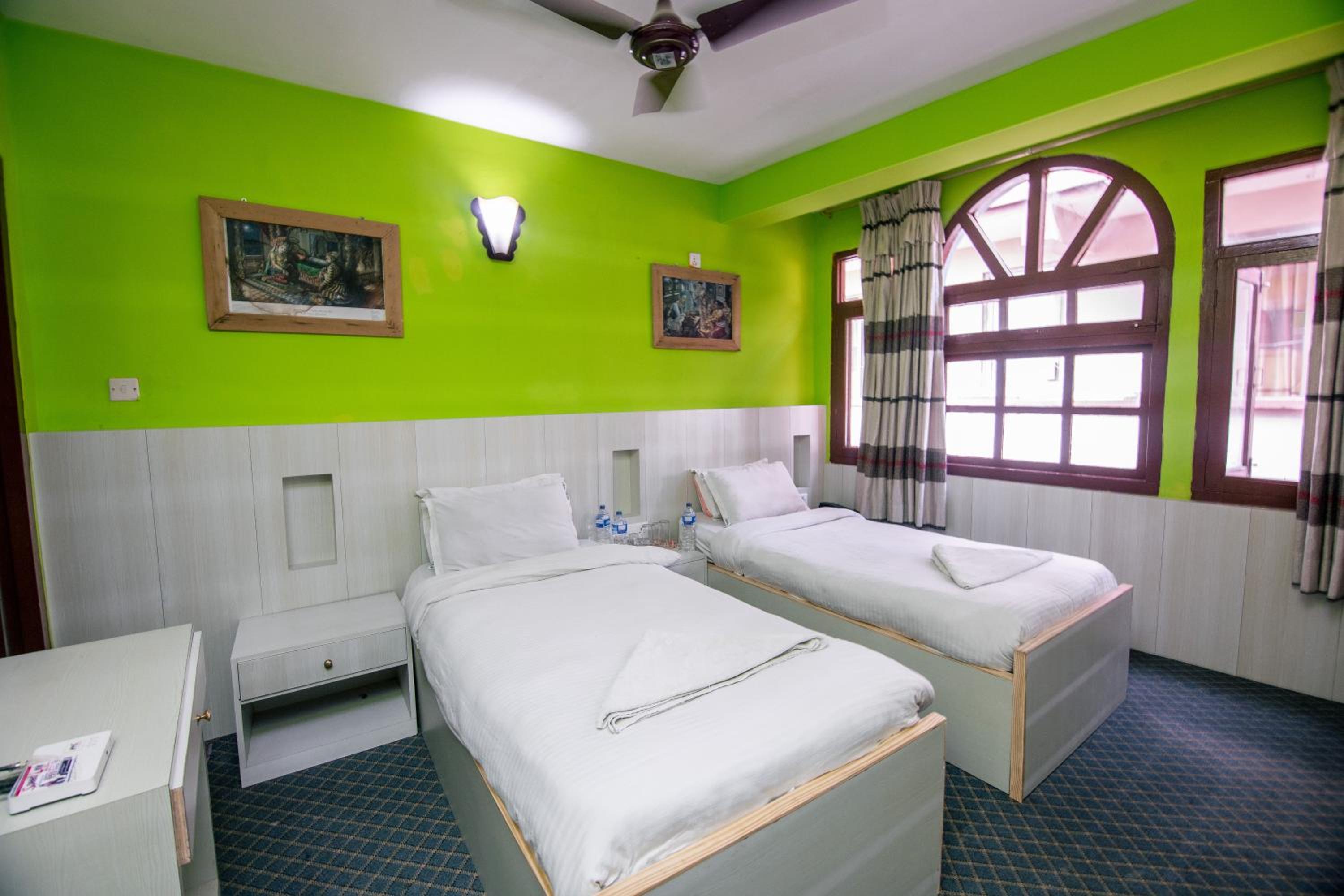 Standard Twin Room photo 1