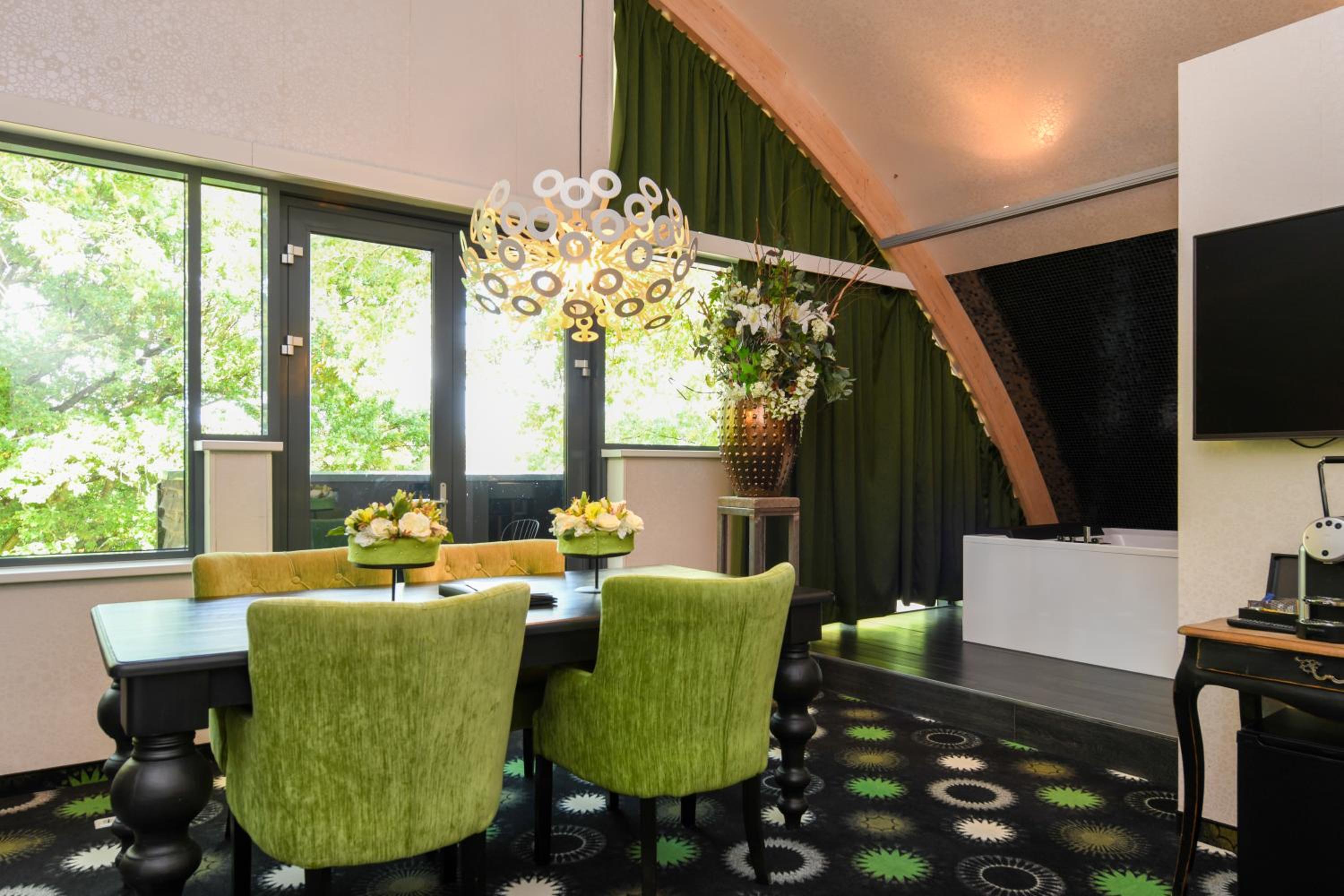 Royal Suite photo 3