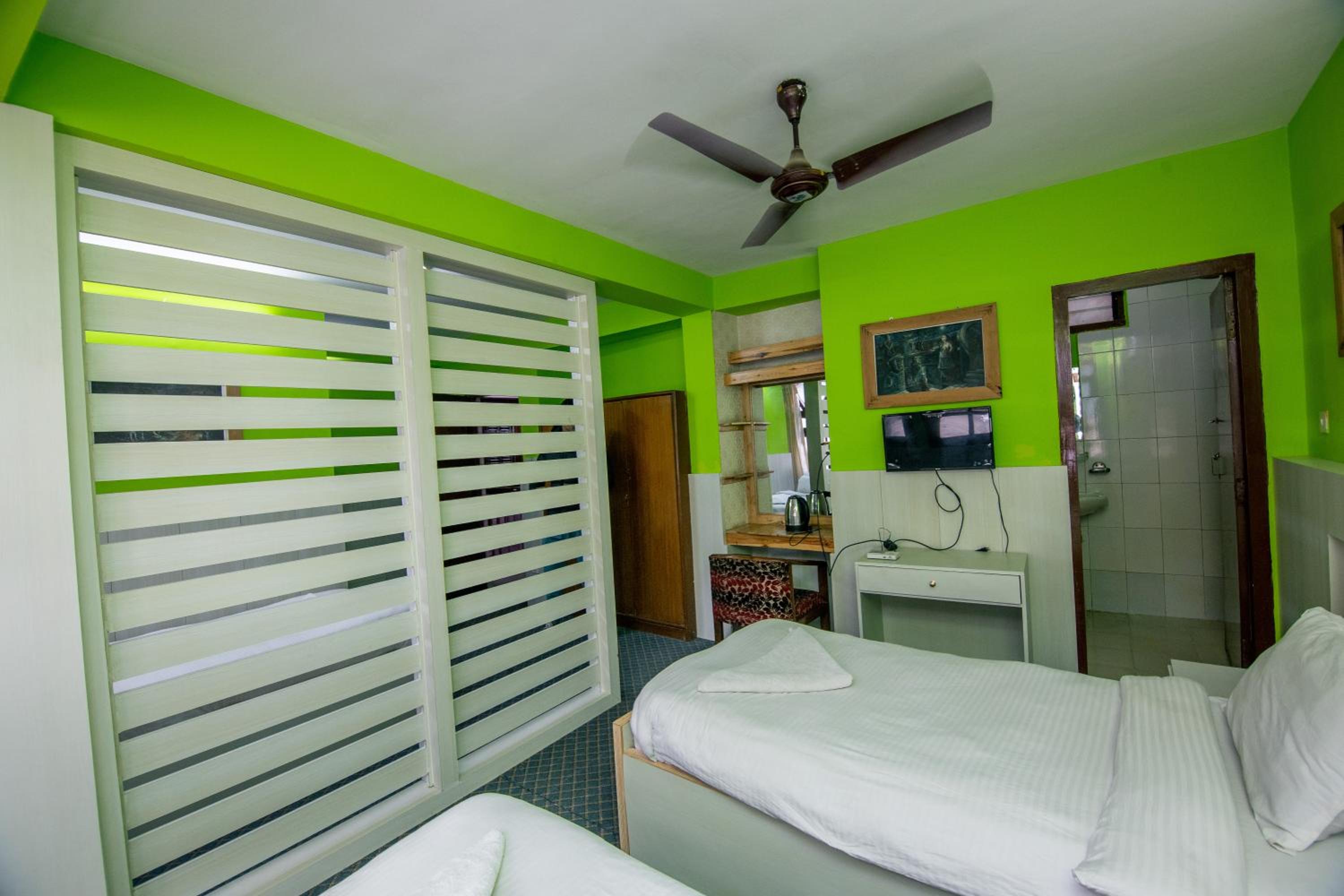 Triple Room with City View photo 2