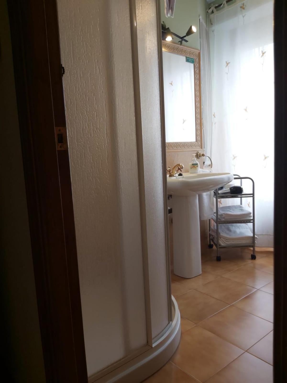 Apartment (4 Adults) photo 2