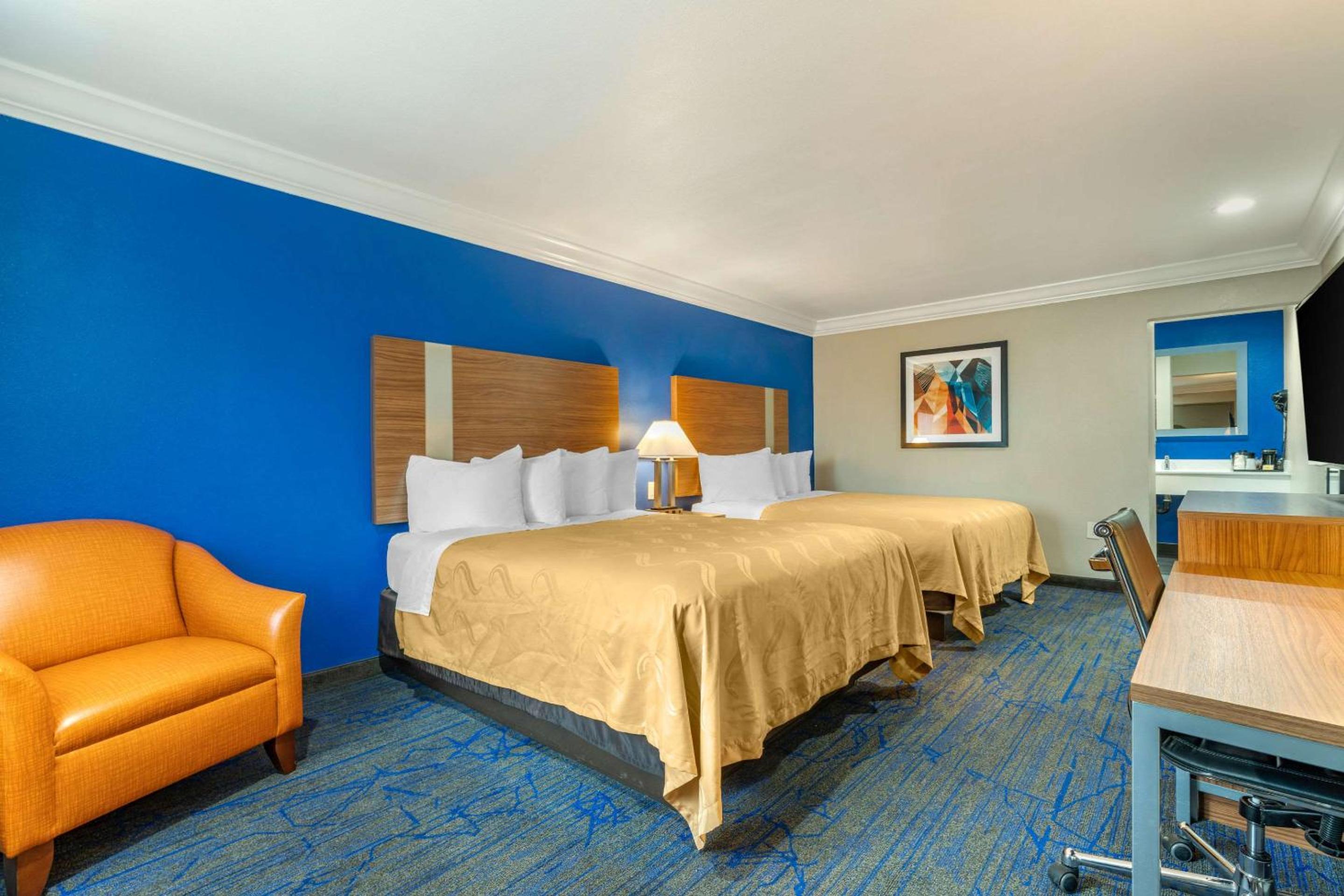 Queen Room with Two Queen Beds - Accessible/Non-Smoking  photo 1
