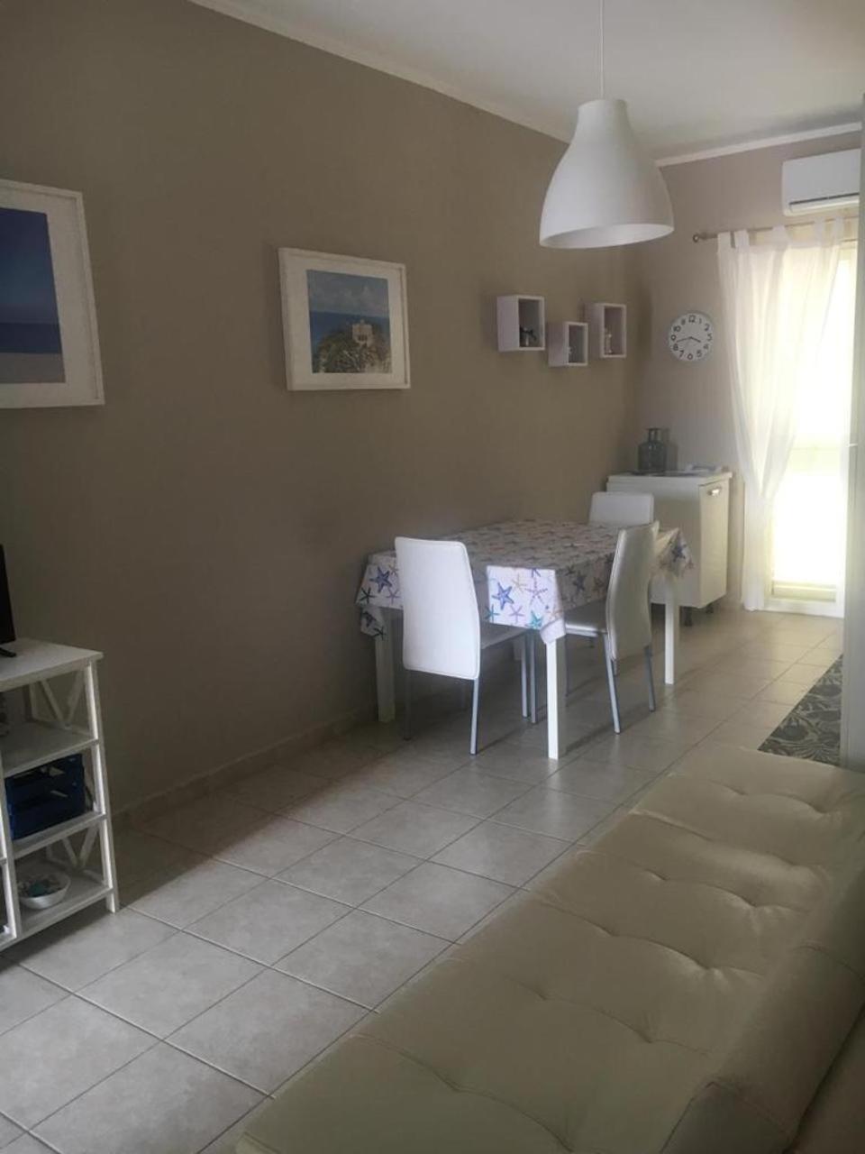 Apartment with Terrace photo 2