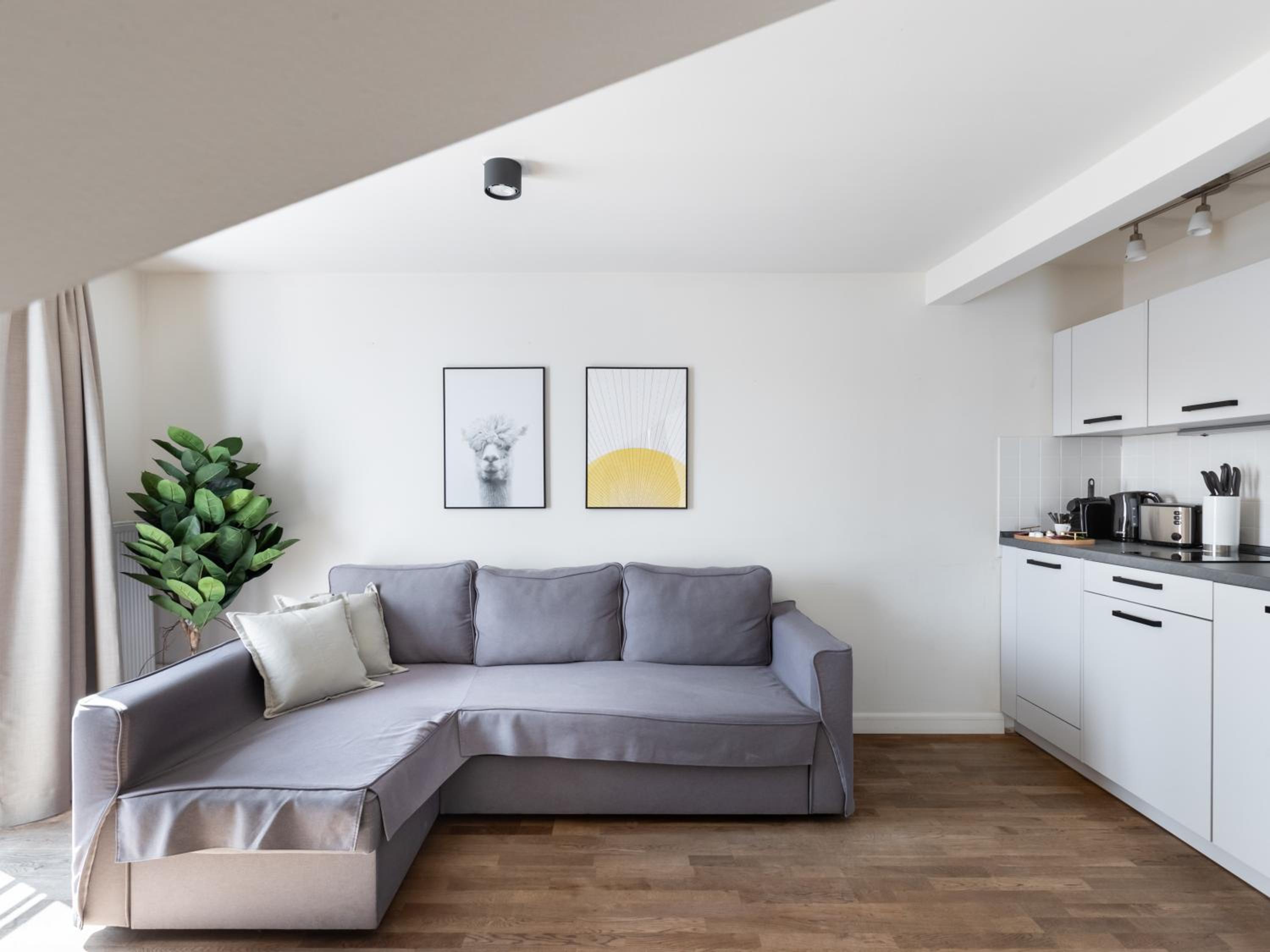 Two-Bedroom Suite With Balcony photo 3