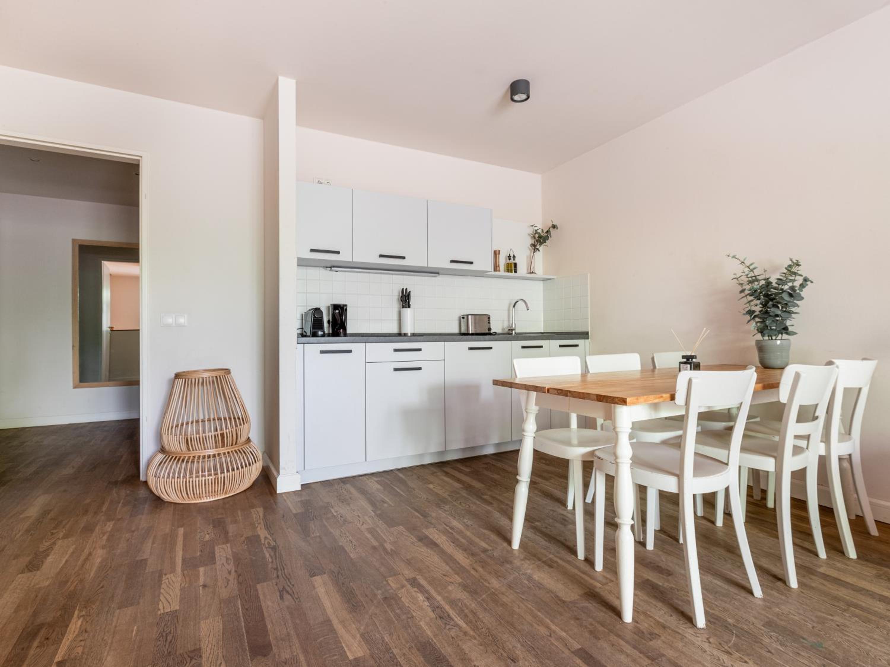 Two-Bedroom Family Suite with Terrace photo 3
