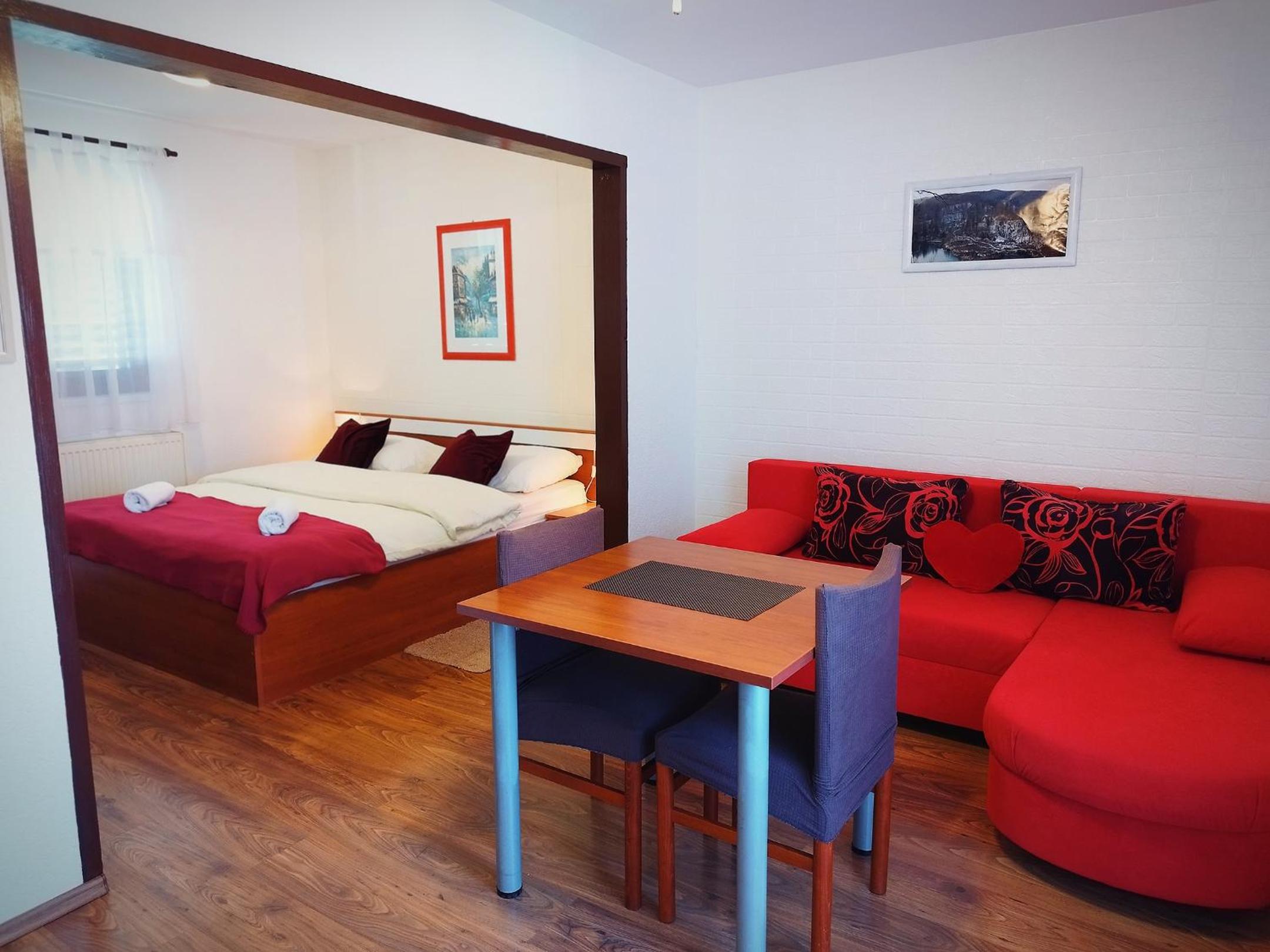 Triple Room with Private Bathroom - Photo 15