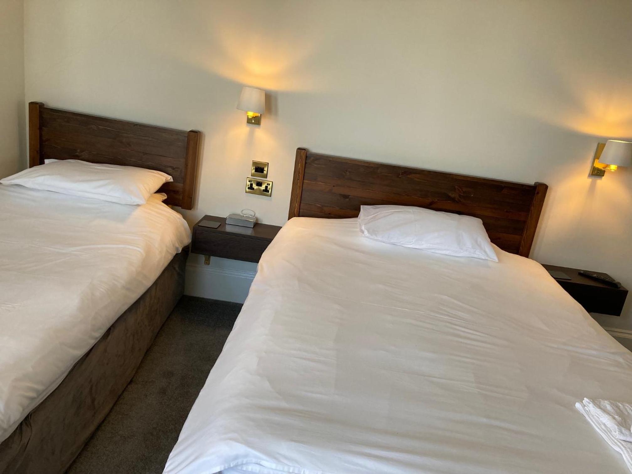 Standard Double or Twin Room photo 2