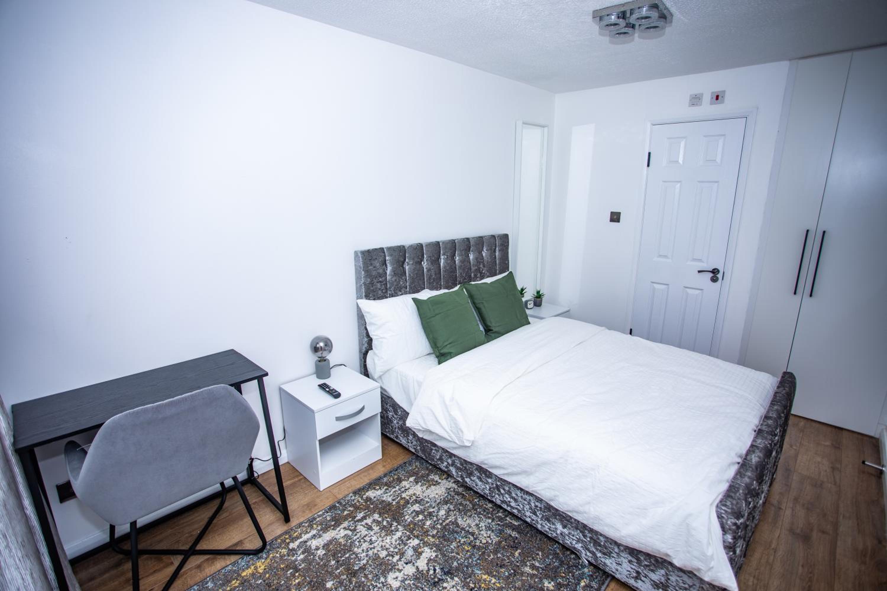Deluxe Queen Room photo 1