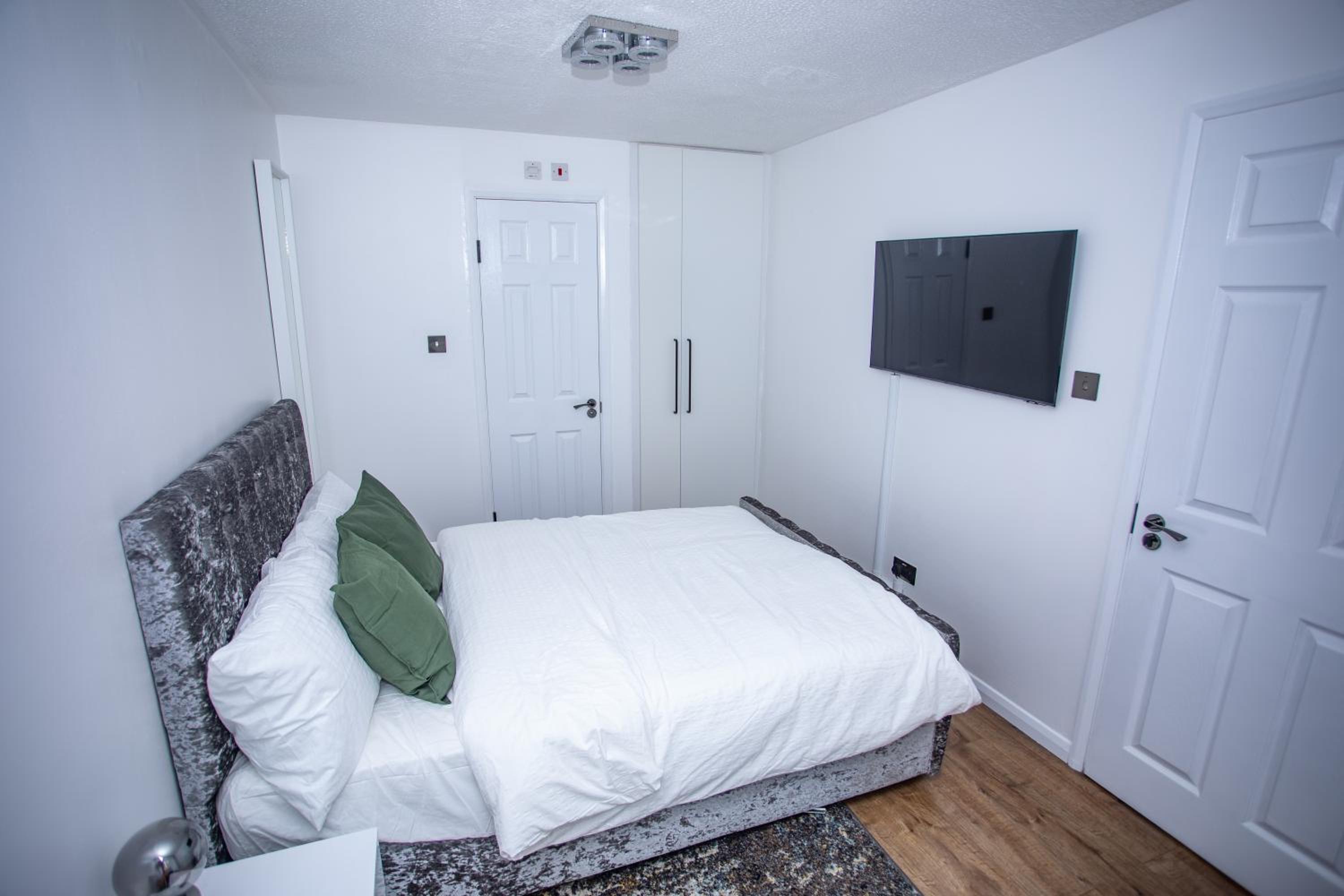 Deluxe Queen Room photo 2