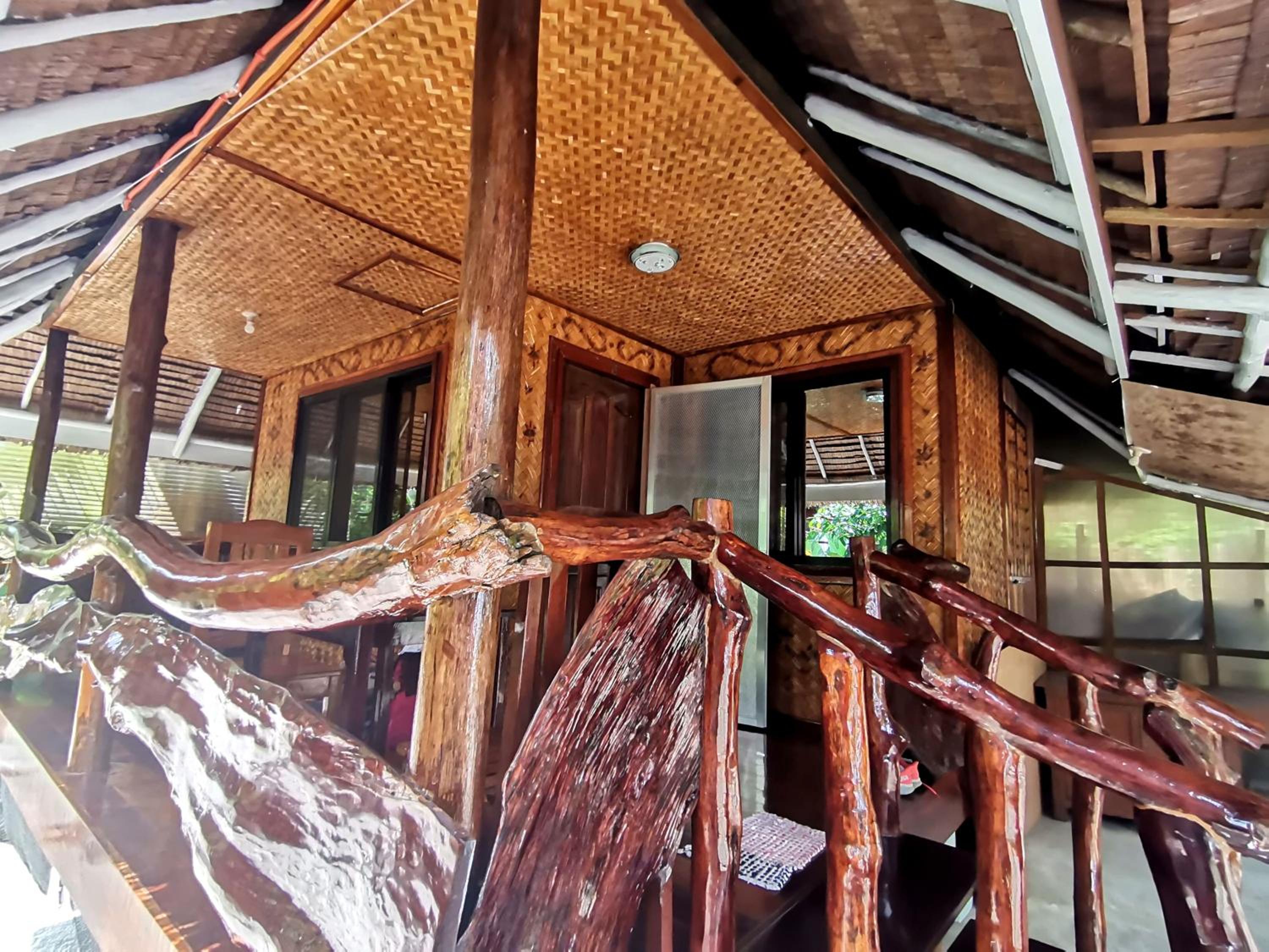Deluxe Bungalow