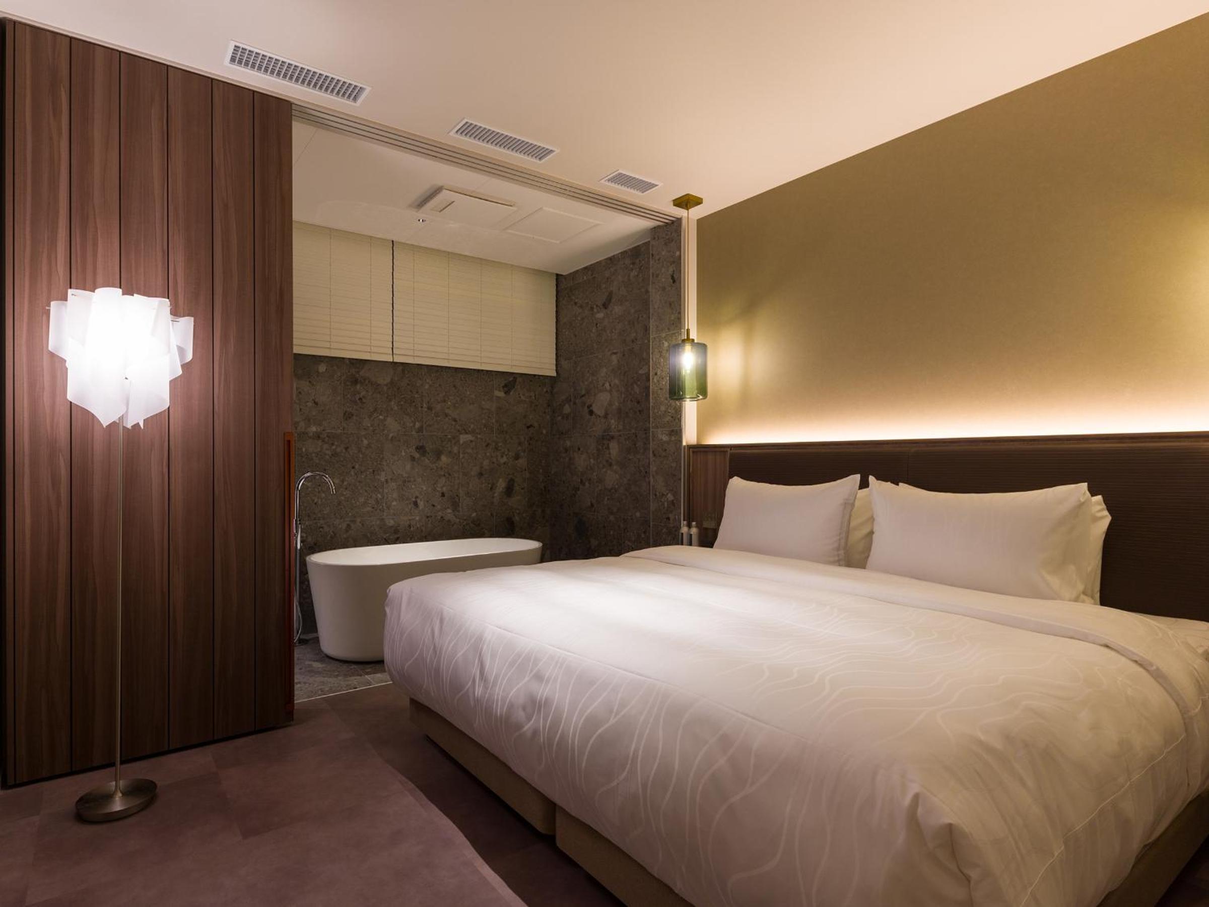 King Suite with Balcony