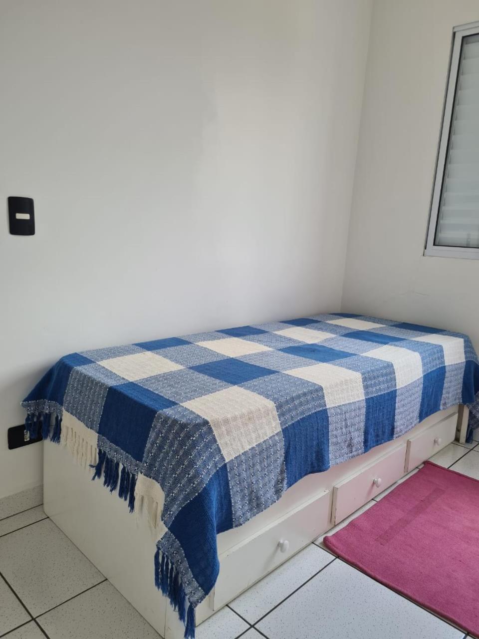 Two-Bedroom Apartment - Photo 7