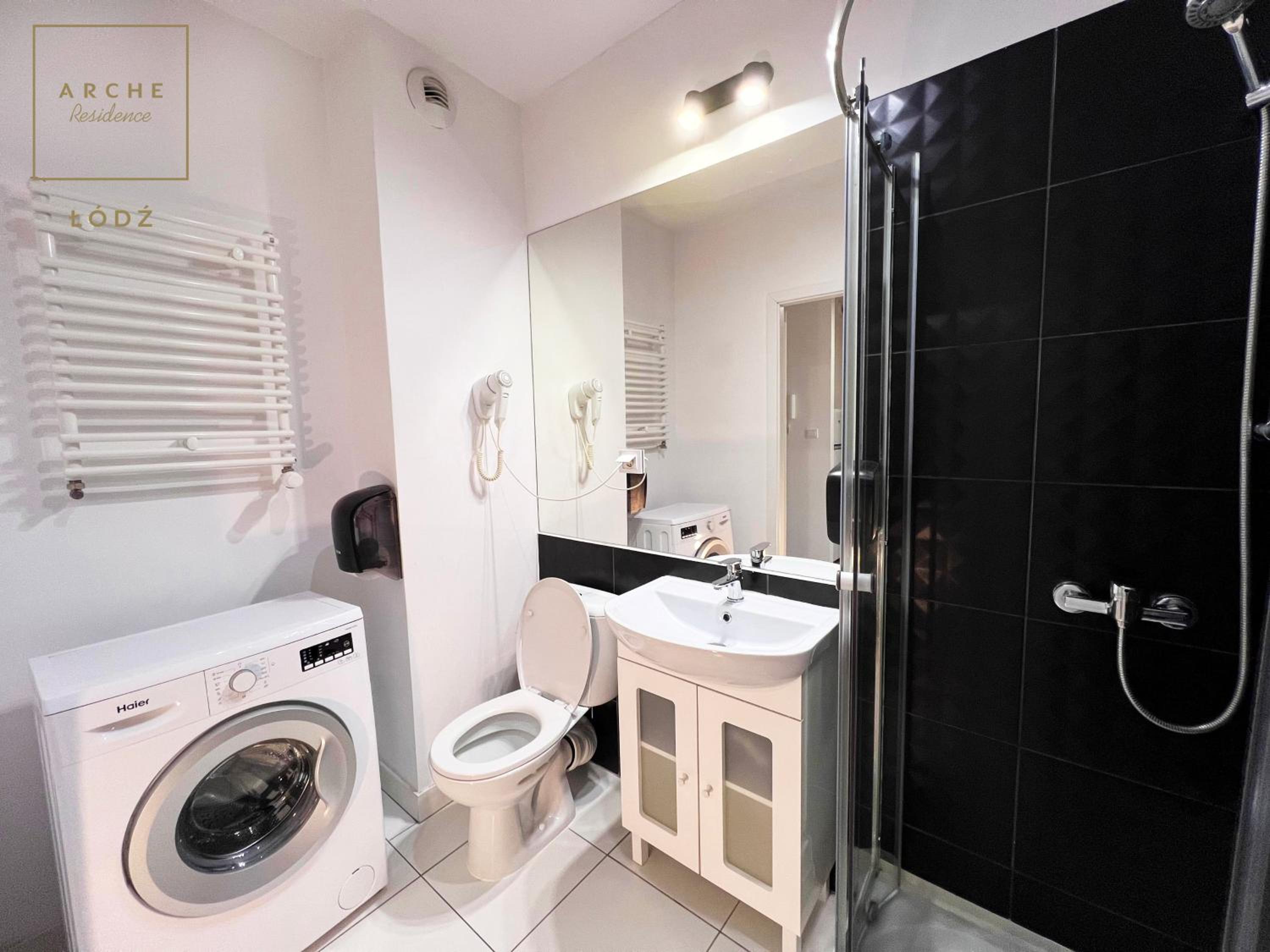 Two-Bedroom Apartment - Photo 3