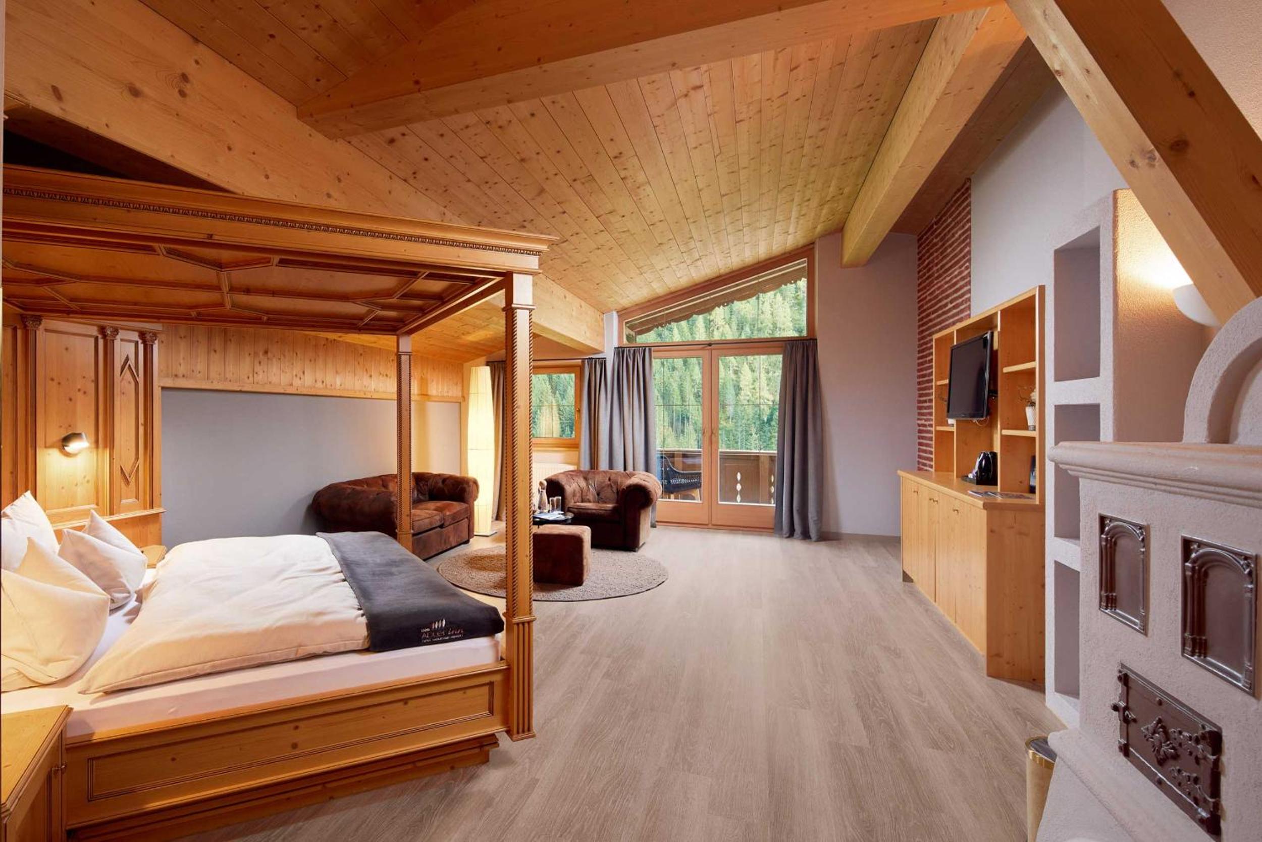 Suite with Balcony photo 1