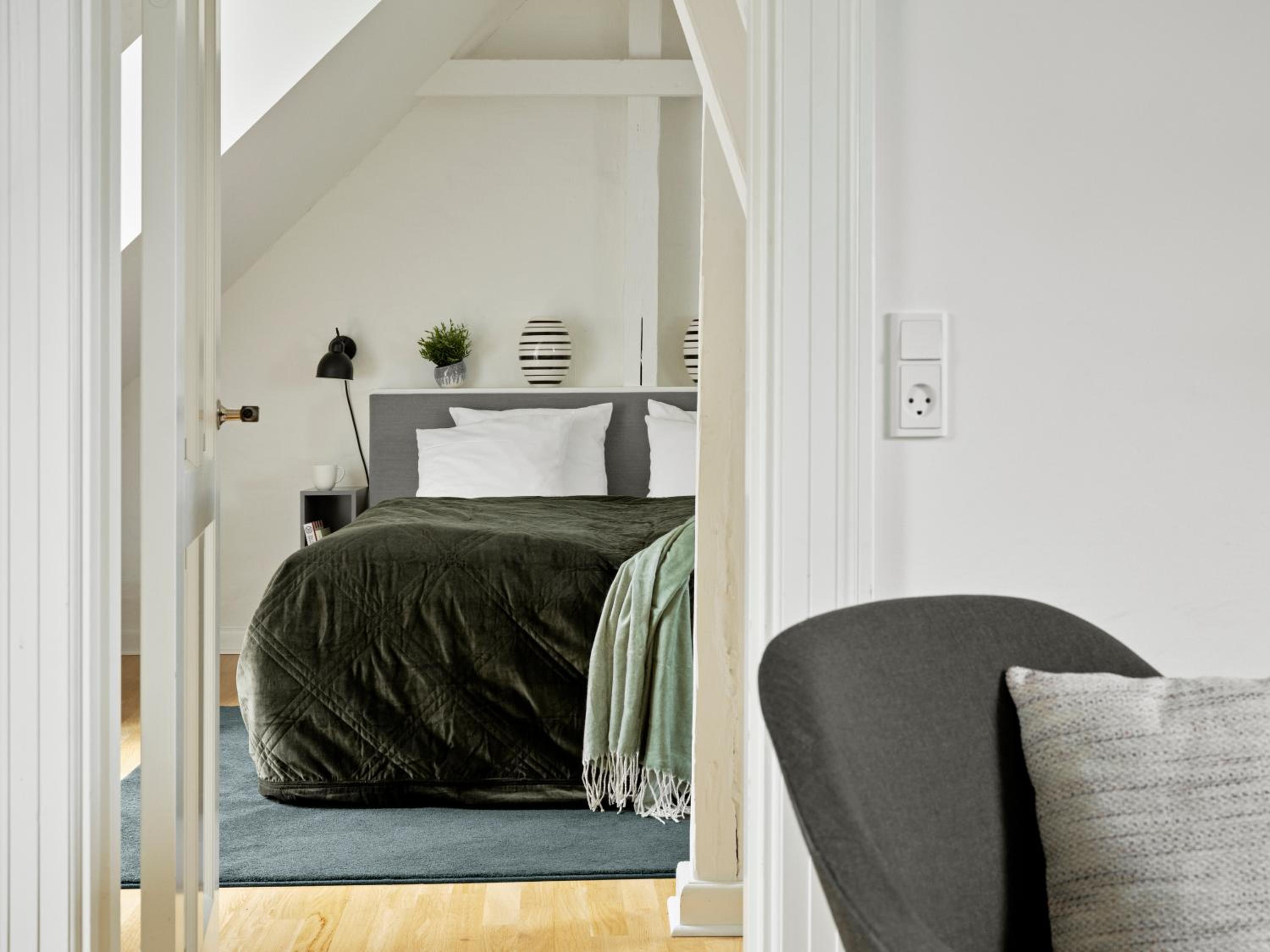 Two-Bedroom Loft without elevator (5th Floor) - Photo 16