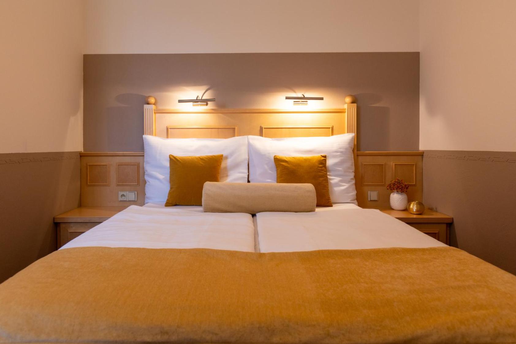 Double Room - Photo 2