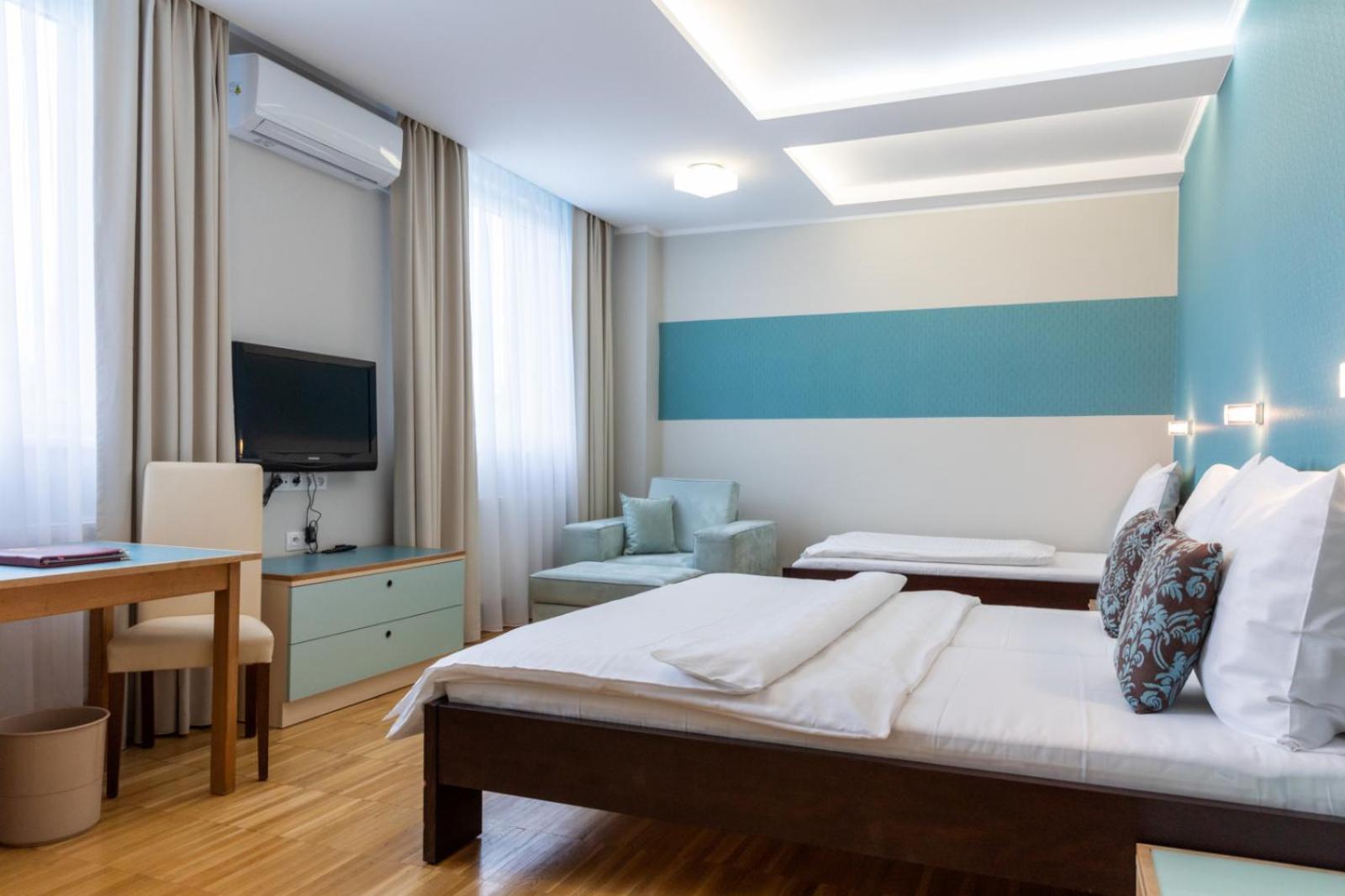 Standard Triple Room - Photo 2