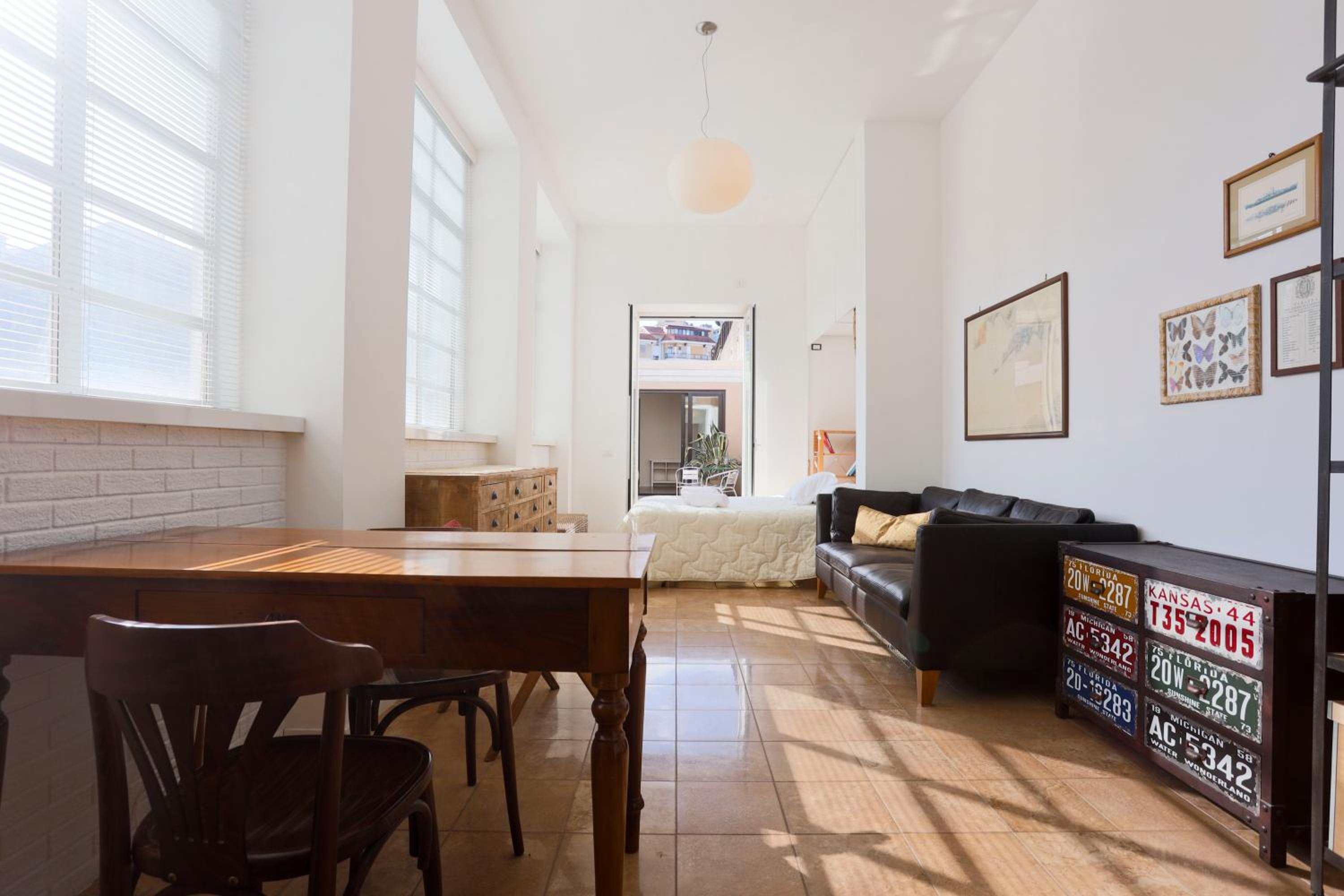 Studio with Terrace