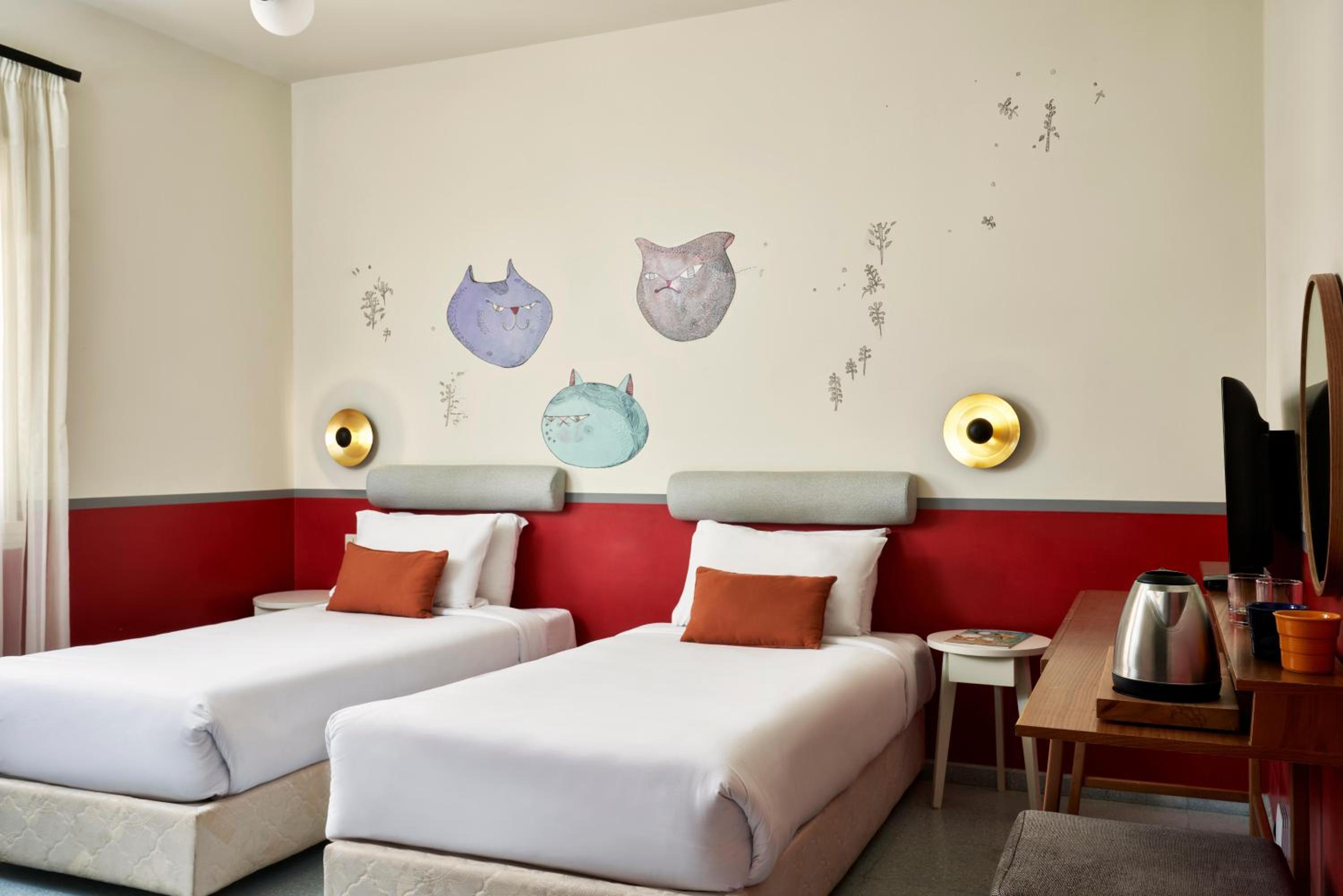Standard Room photo 2
