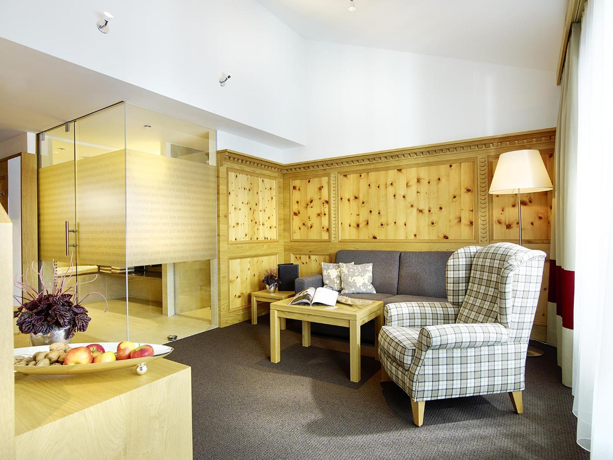 Suite with Mountain View