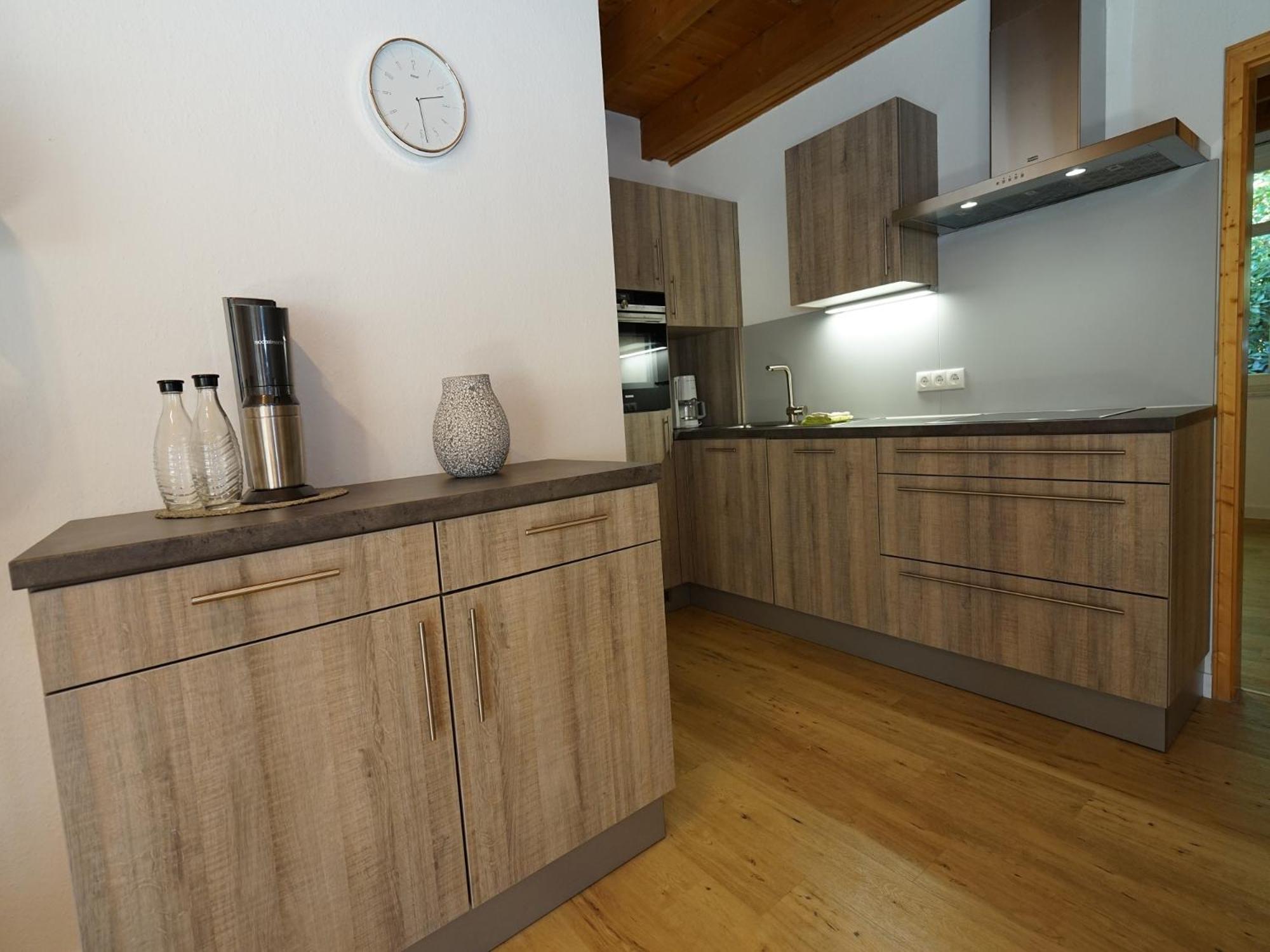 Two-Bedroom Apartment with Terrace and Garden View photo 2