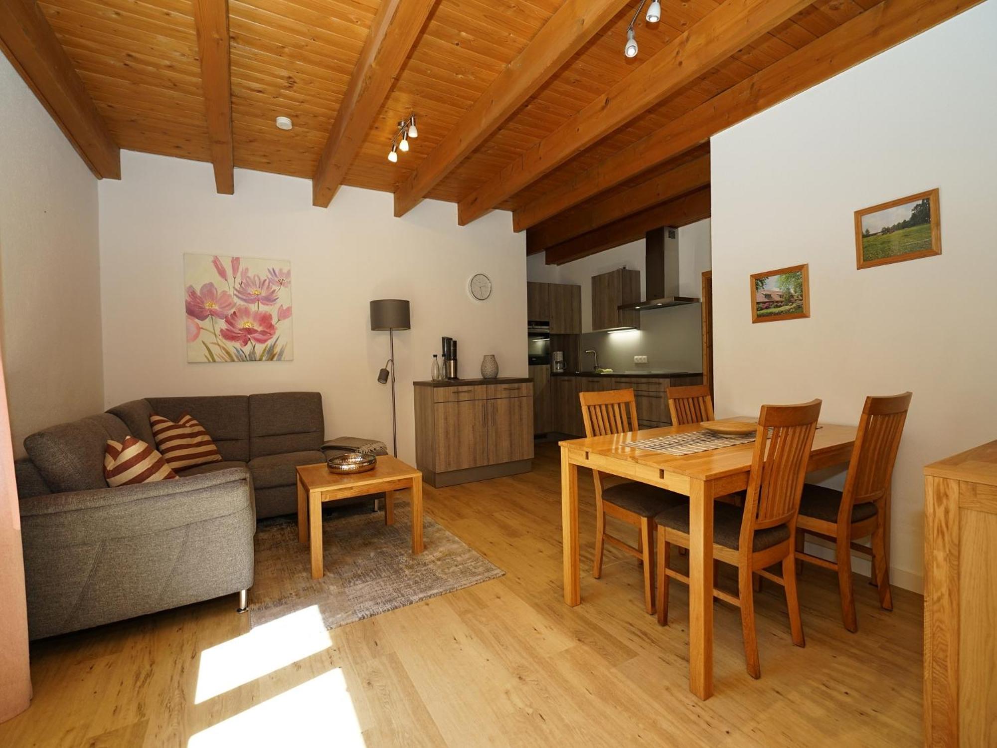 Two-Bedroom Apartment with Terrace and Garden View photo 1
