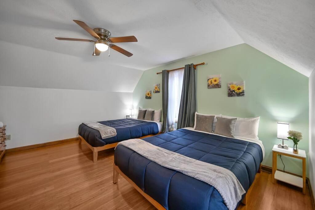 Four-Bedroom House photo 2
