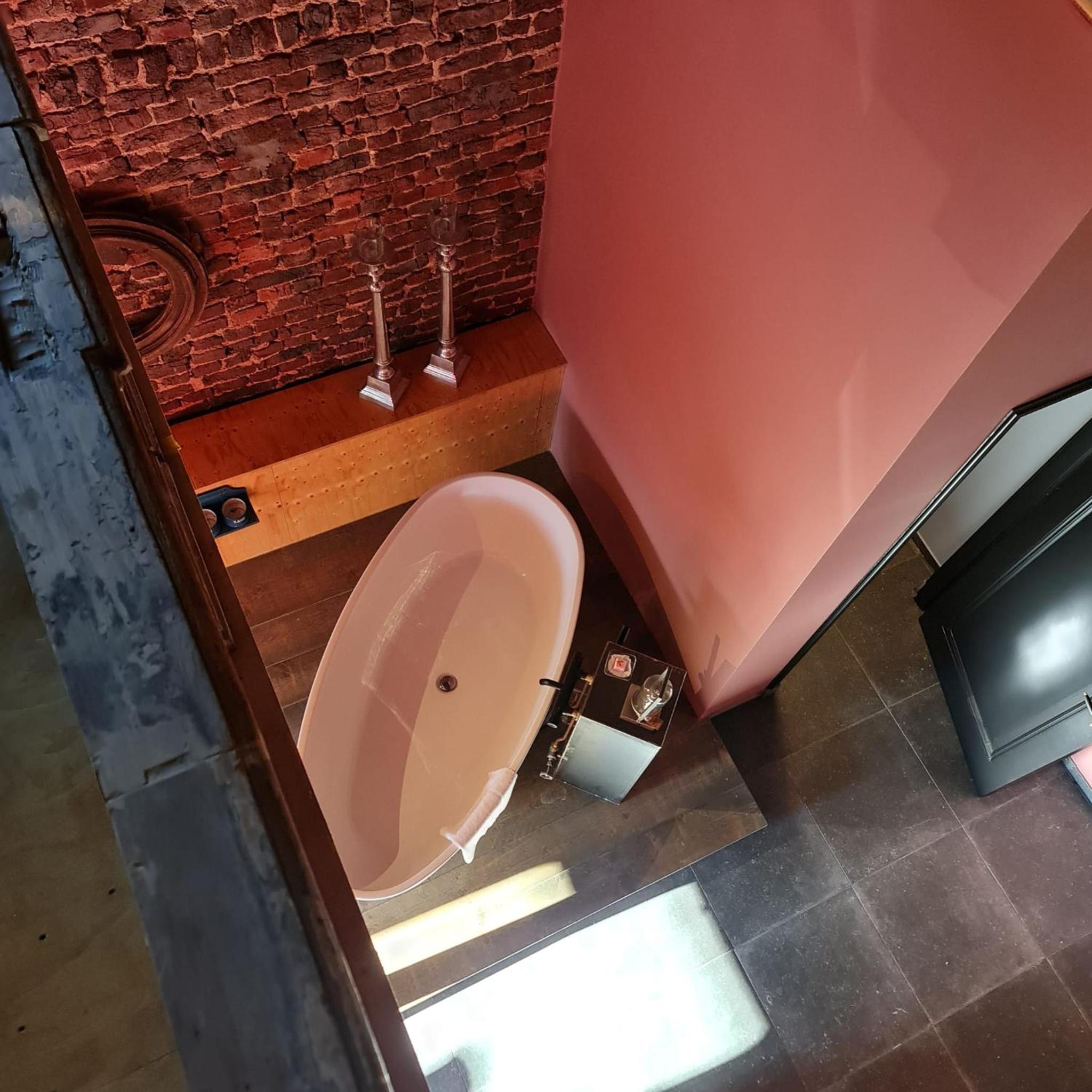 Deluxe King Room photo 3
