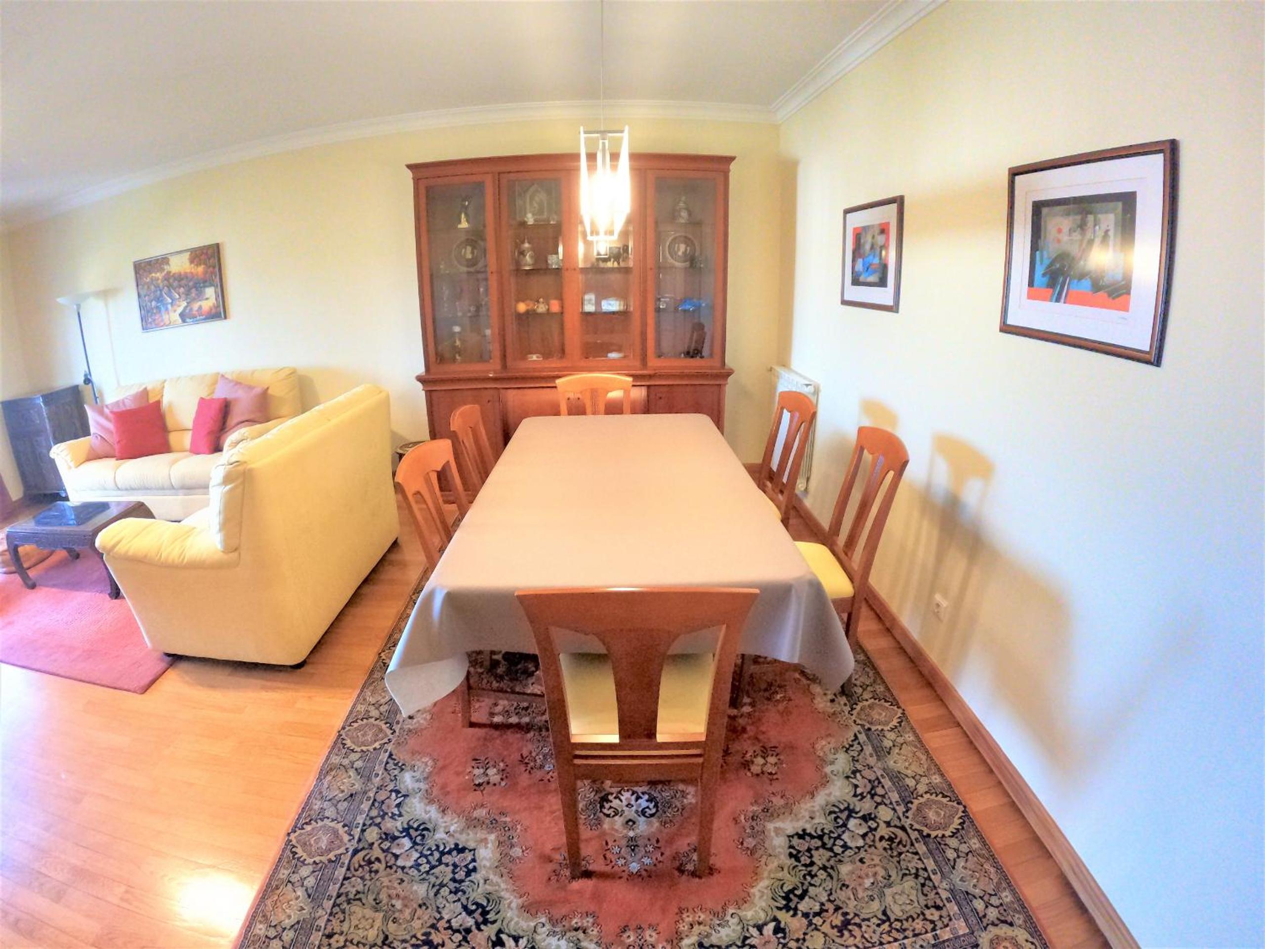 Apartment photo 2