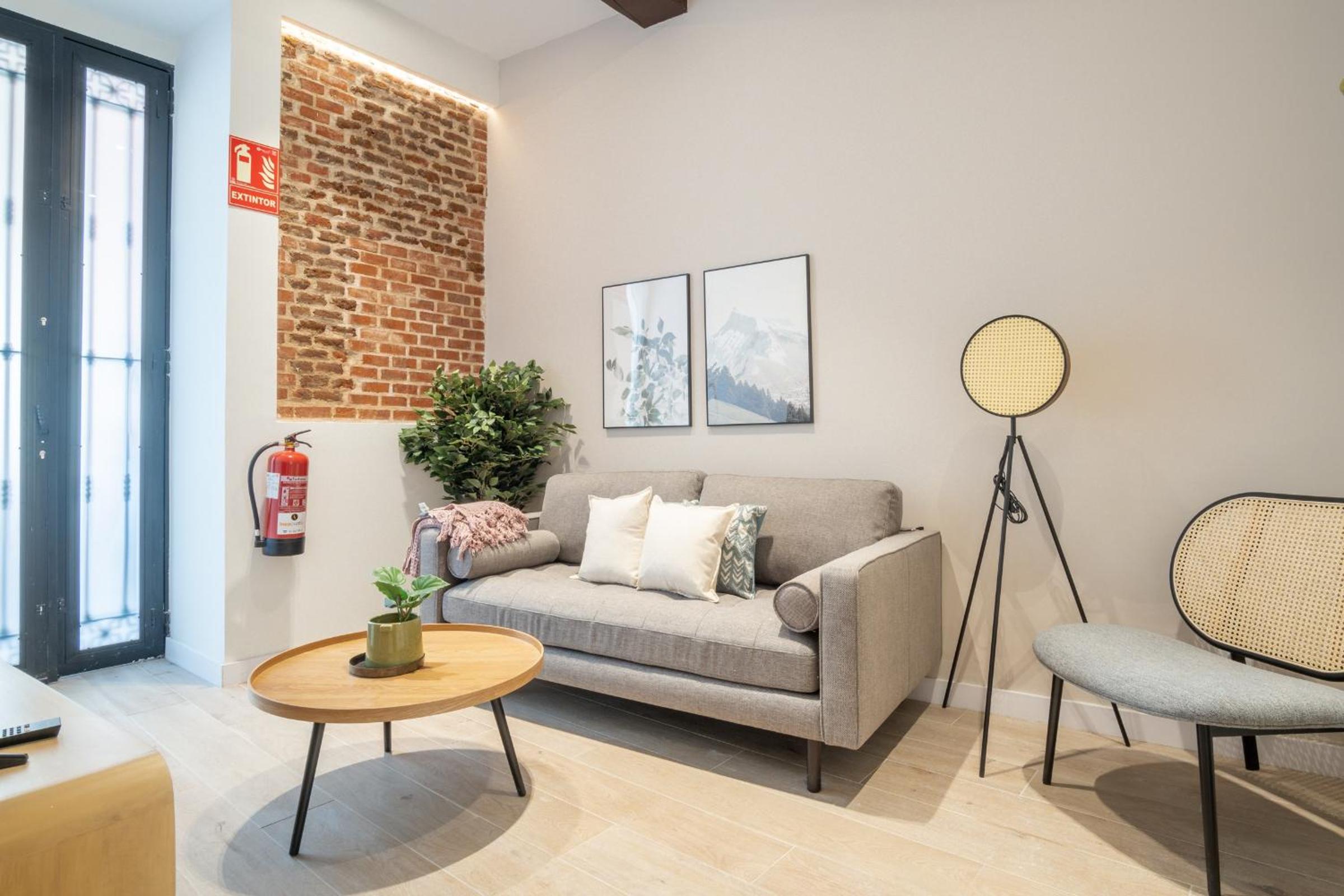 Two-Bedroom Apartment (Ground Floor) photo 3