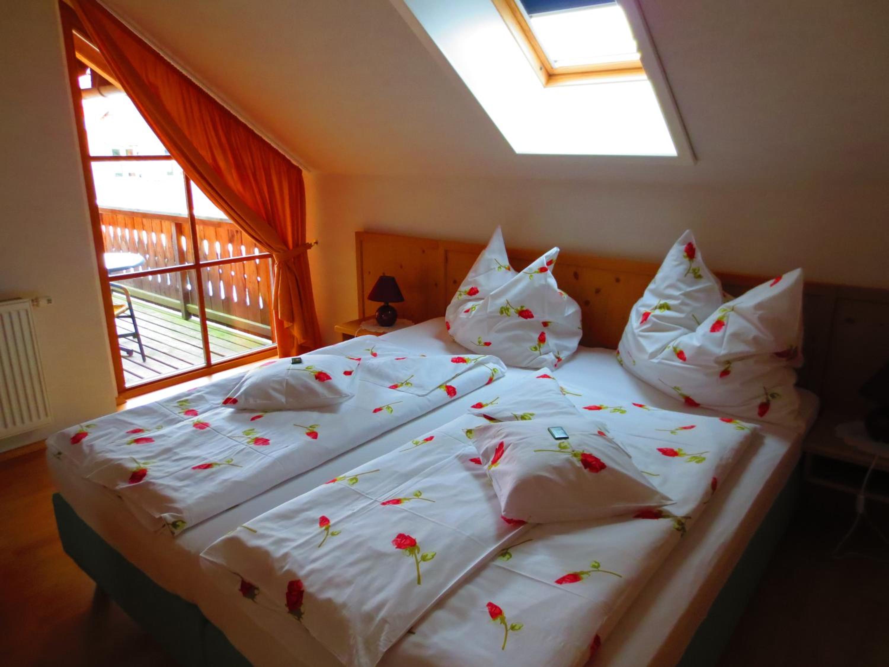 Apartment with Balcony photo 1