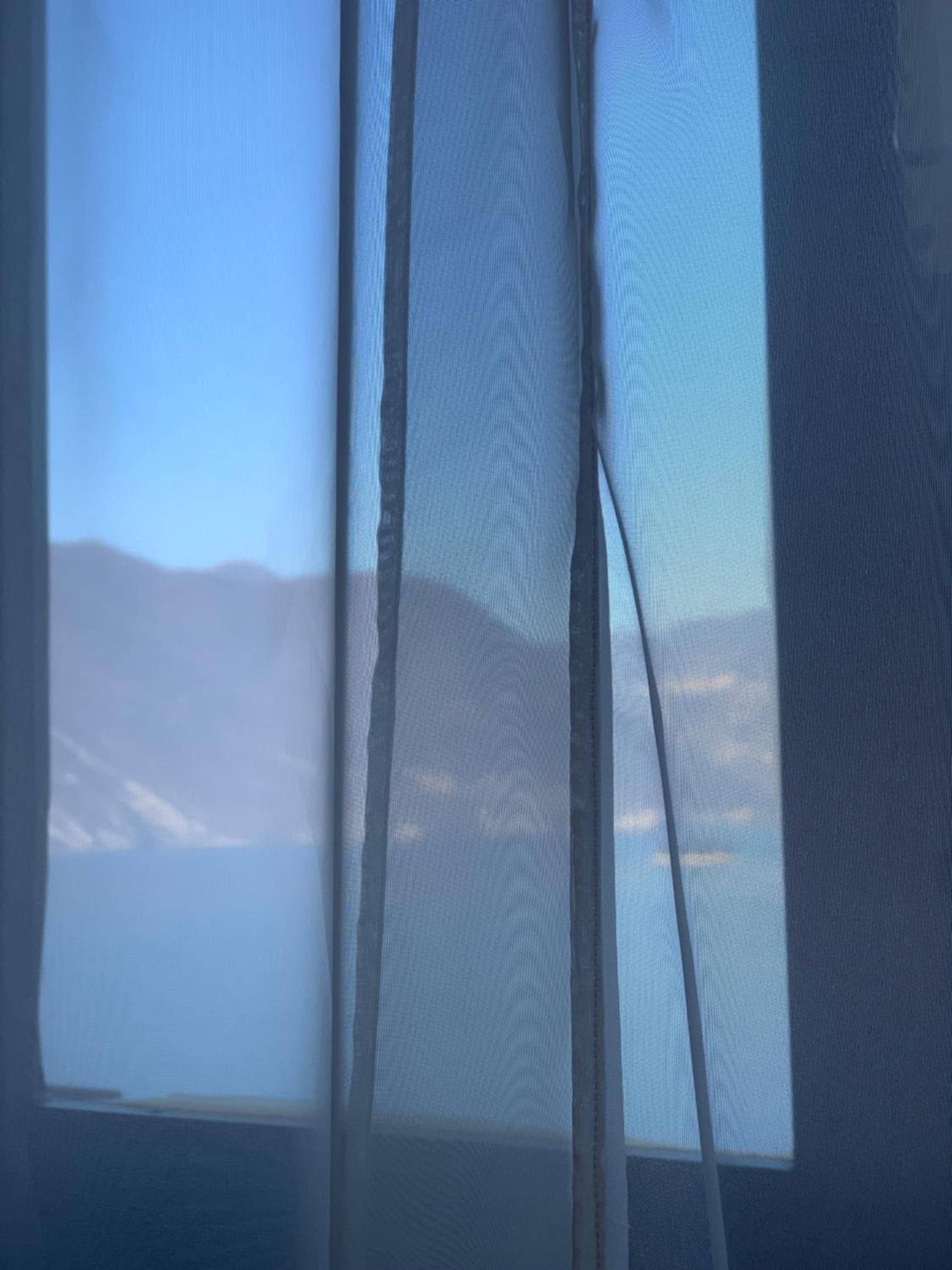 King Room with Lake View - Photo 8