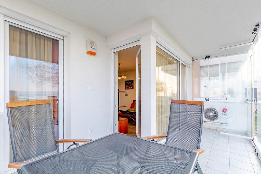 Two-Bedroom Apartment - Photo 10
