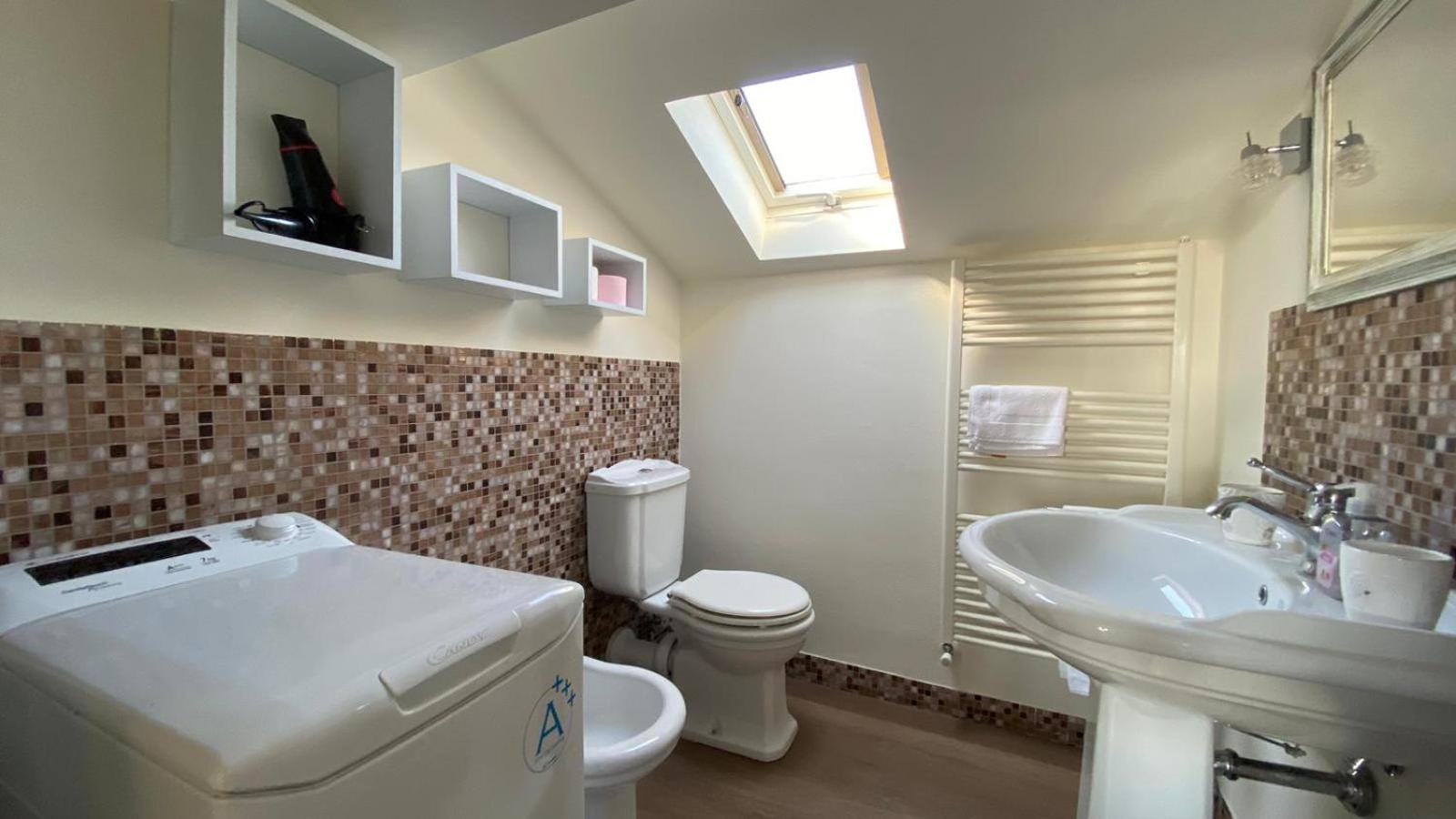 Apartment - Photo 14