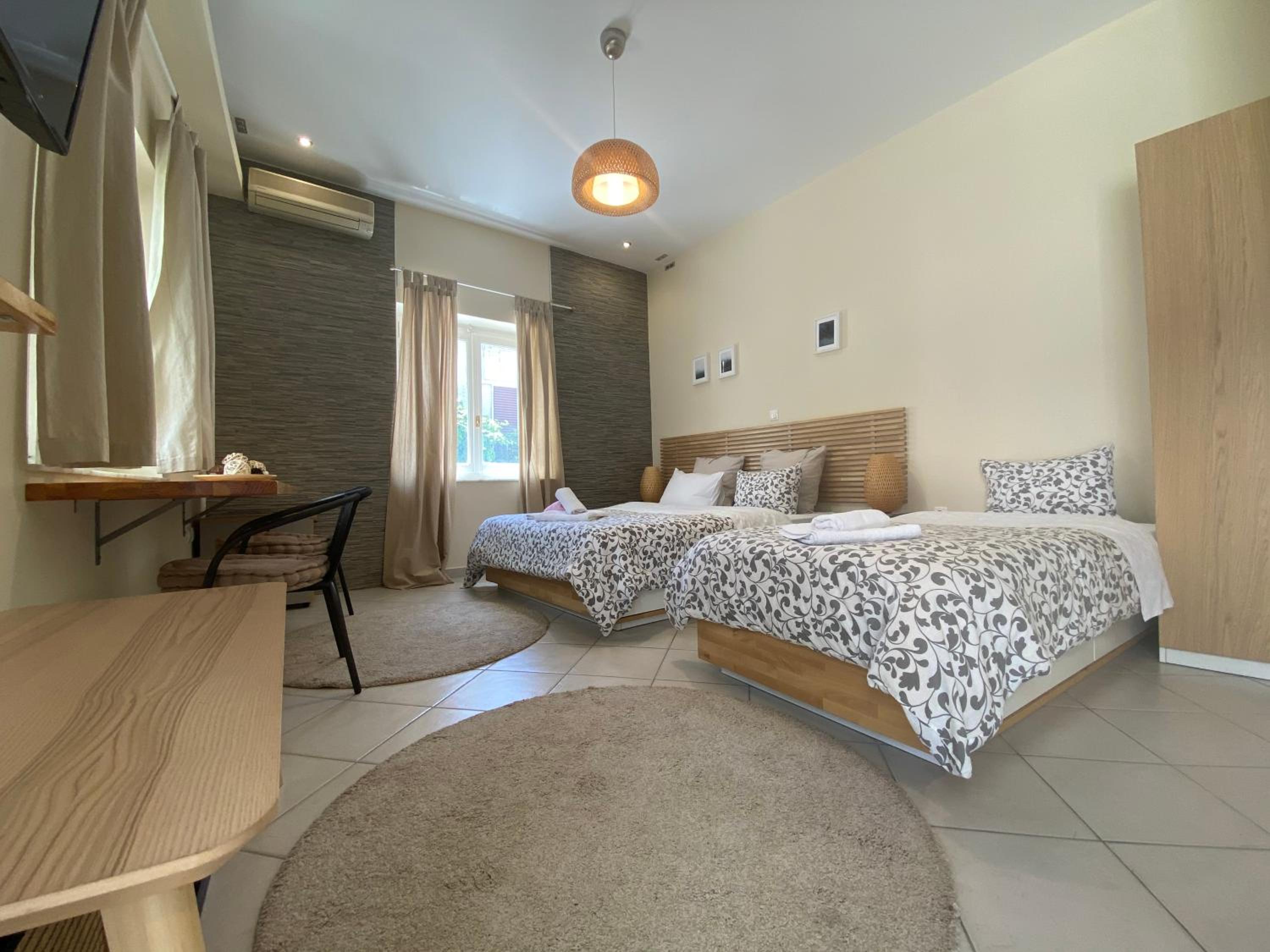 Superior Apartment photo 2