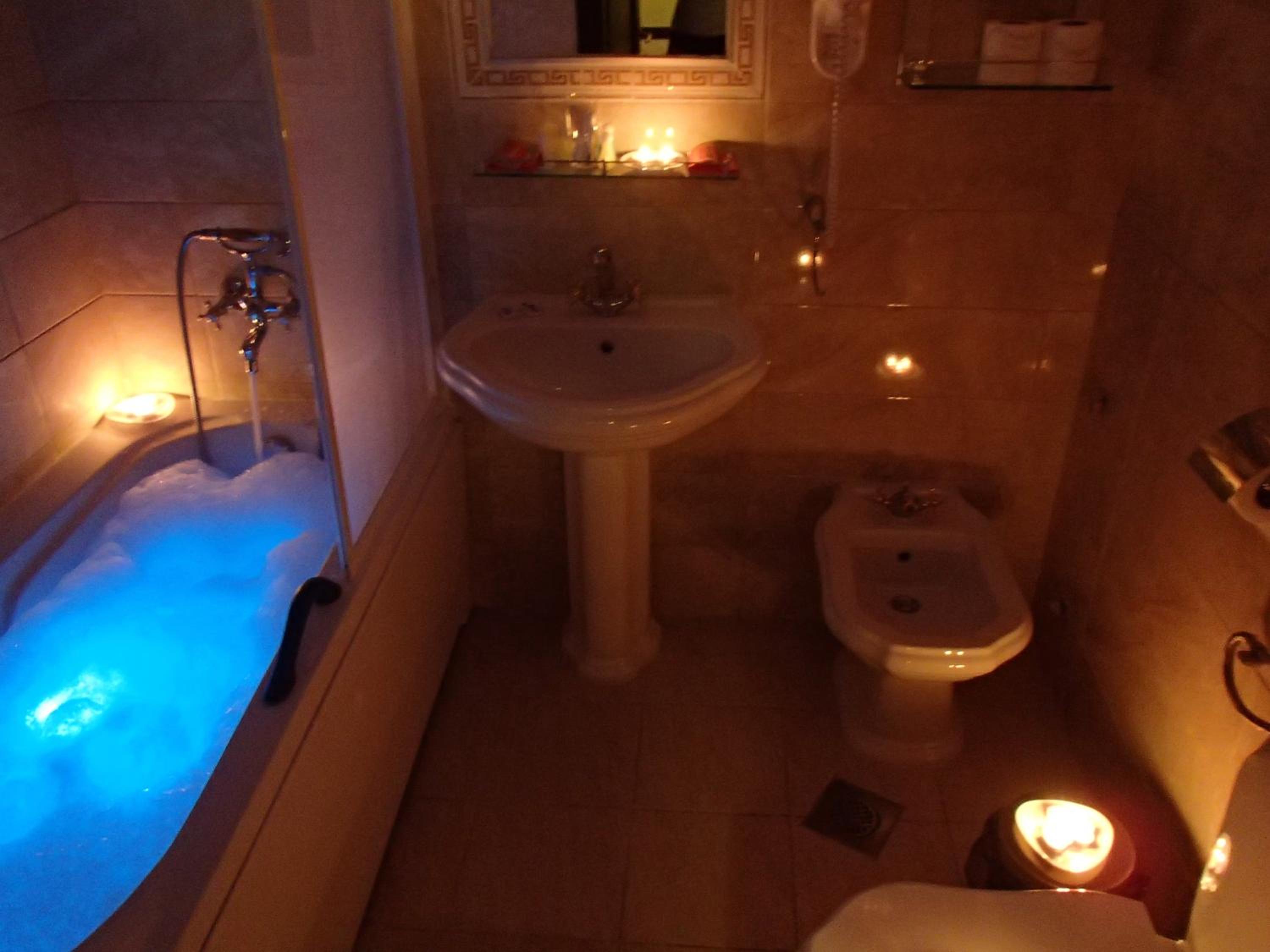 Penthouse Suite - Photo 11