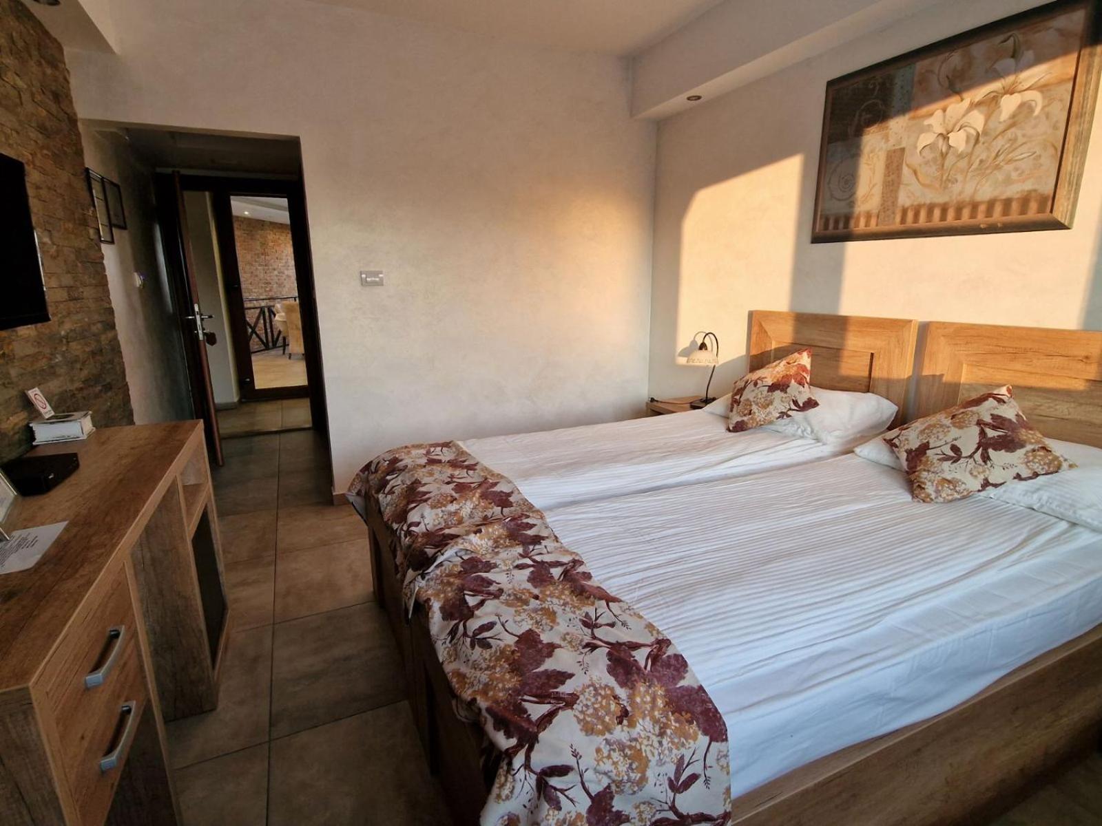 Double or Twin Room with View photo 3