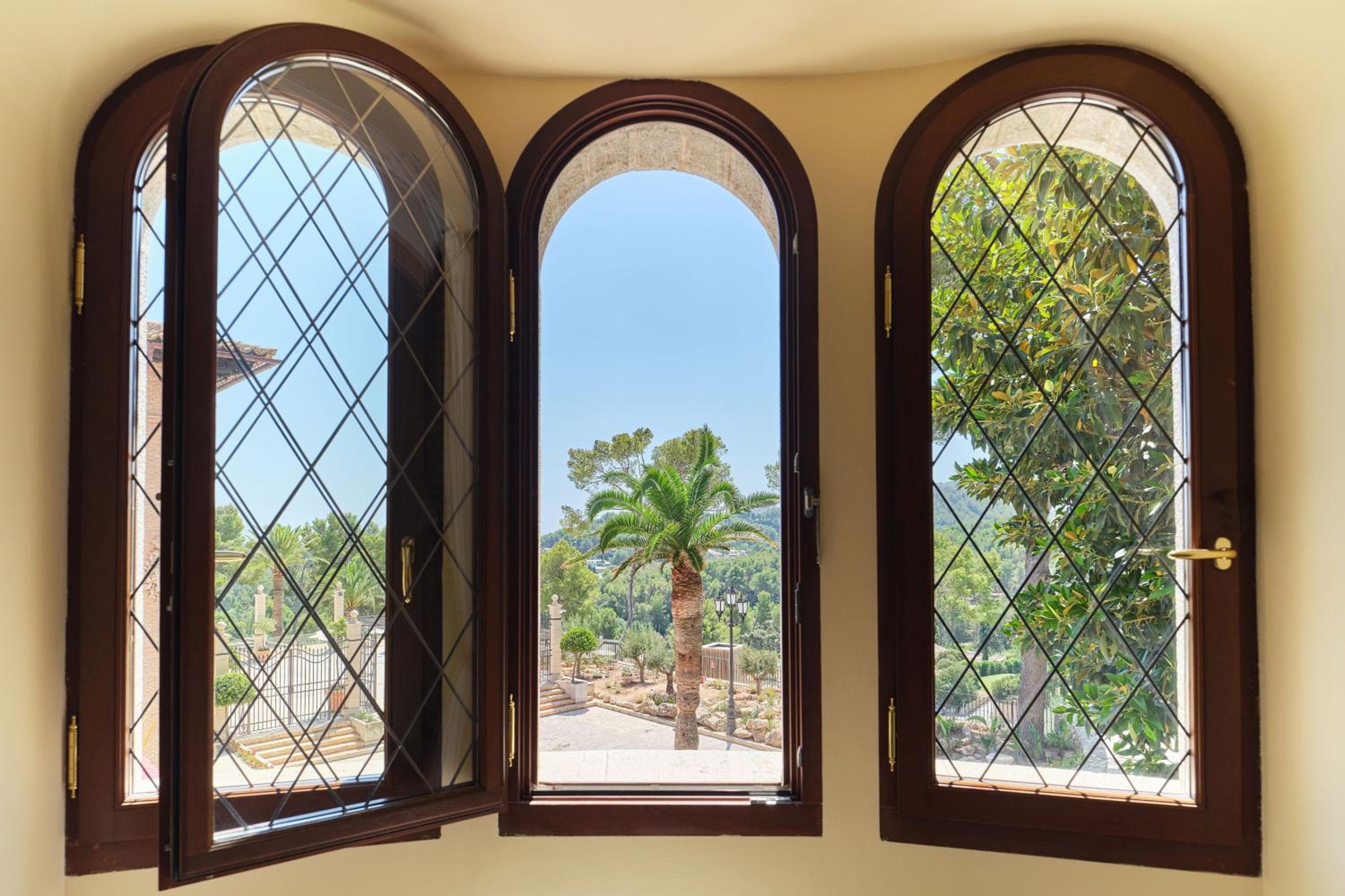 Classic Suite with Balcony and Resort View