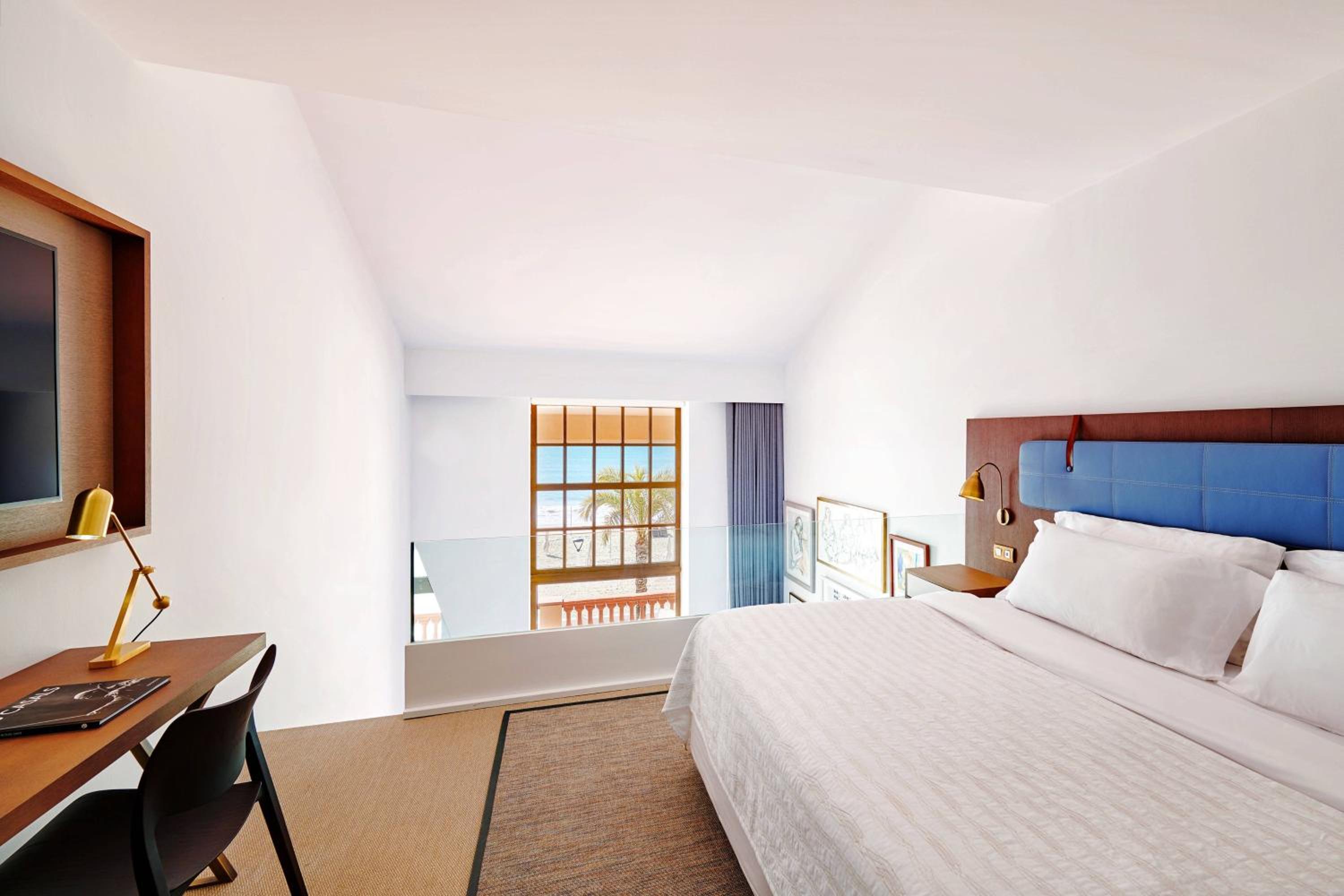 Duplex Suite with Terrace Beach Front thumbnail 5