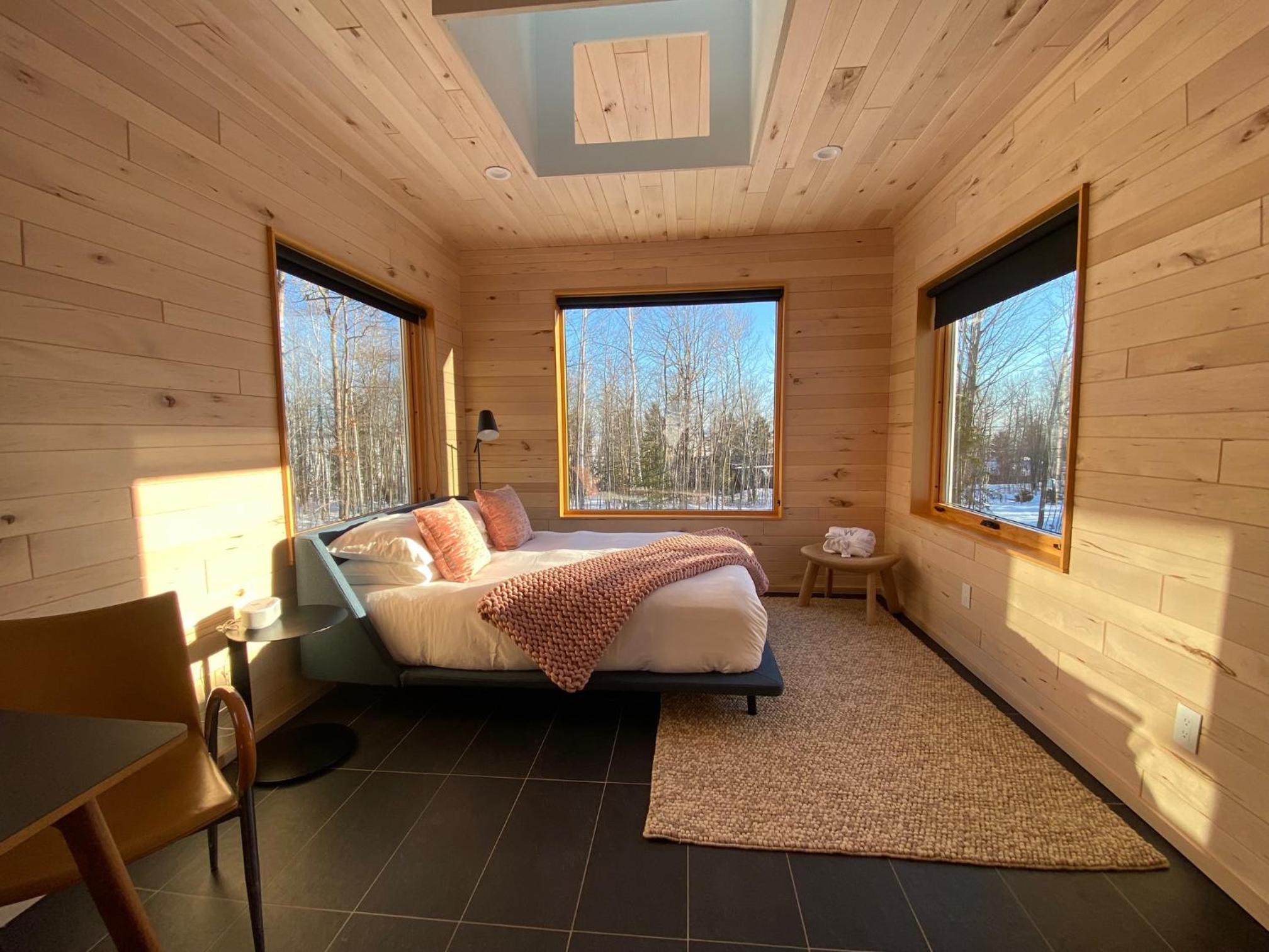 Deluxe Queen Room photo 1