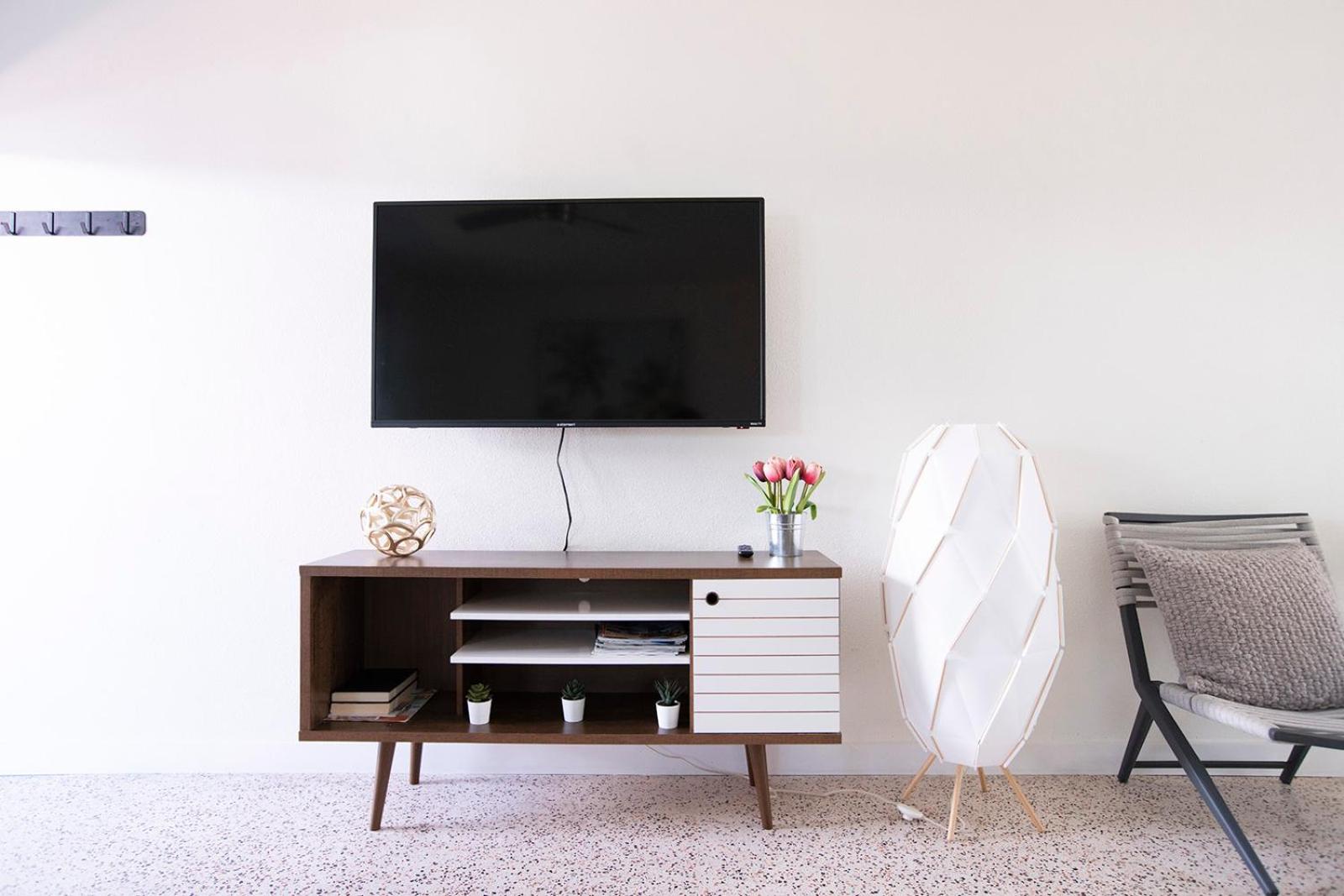 Studio Apartment photo 2