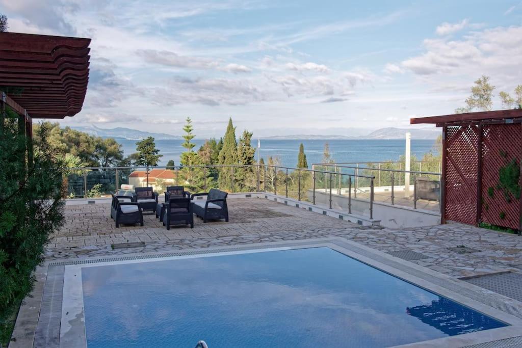 Villa photo 3